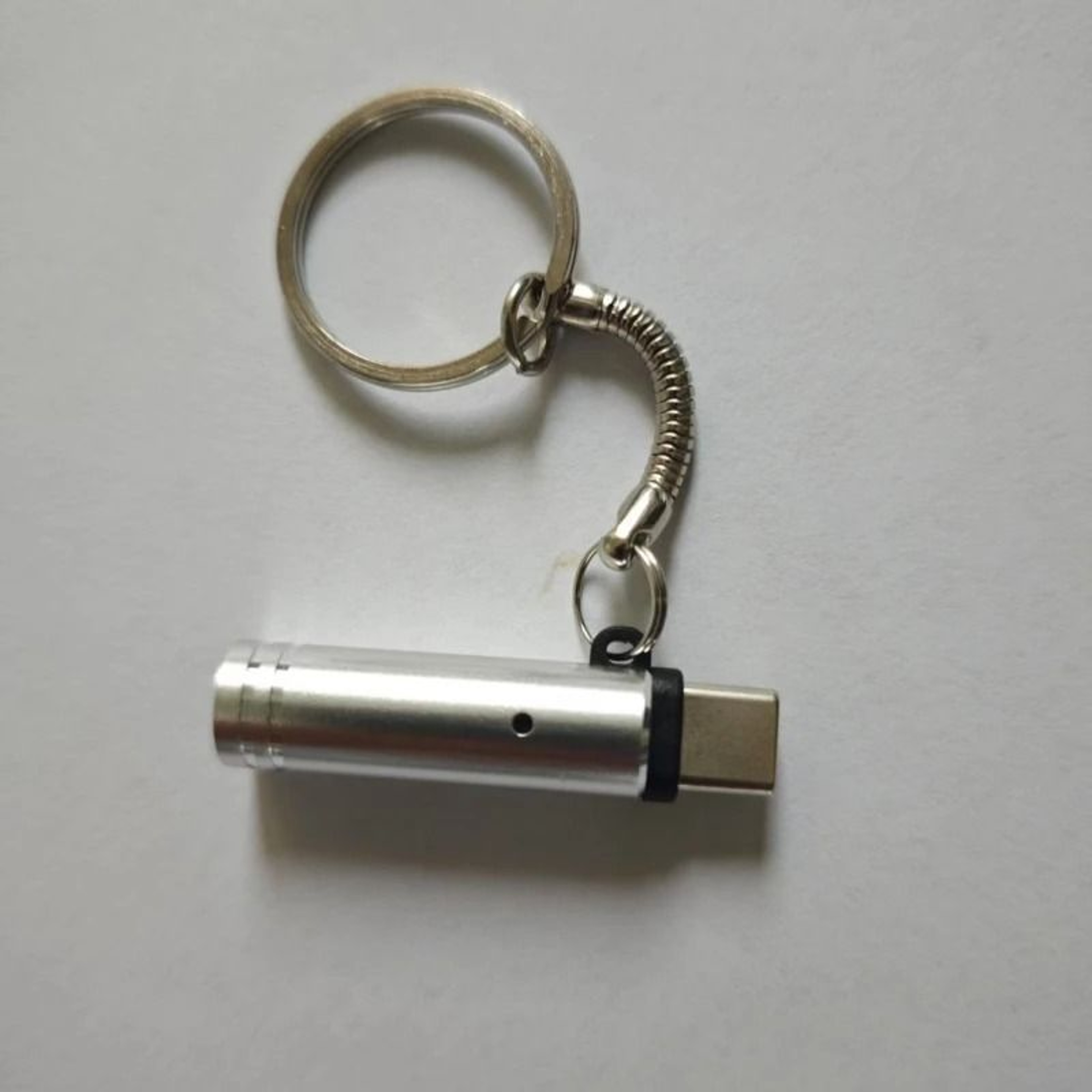 PlugandPlay USBC Emergency Phone Lighter 7