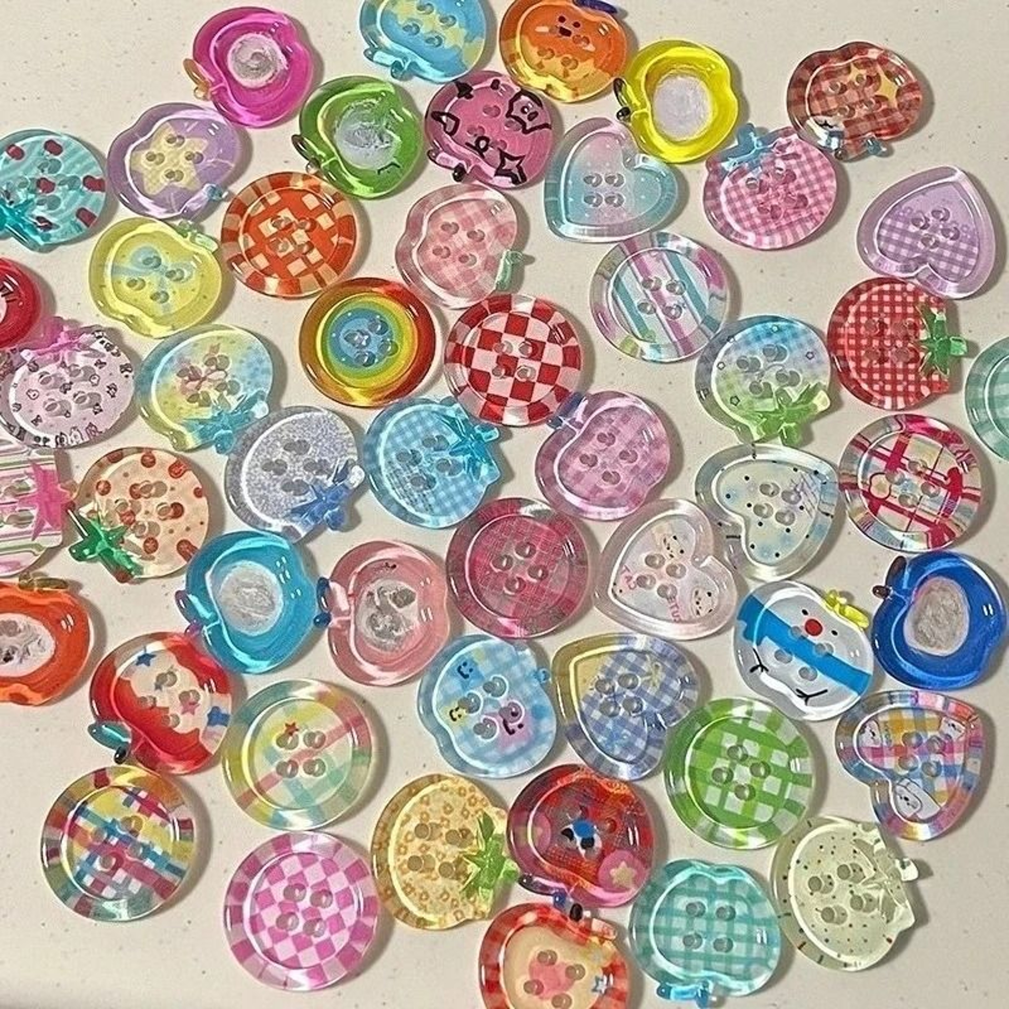 10Piece Dopamine Mixed Colored Transparent Decorative Craft Buttons 0