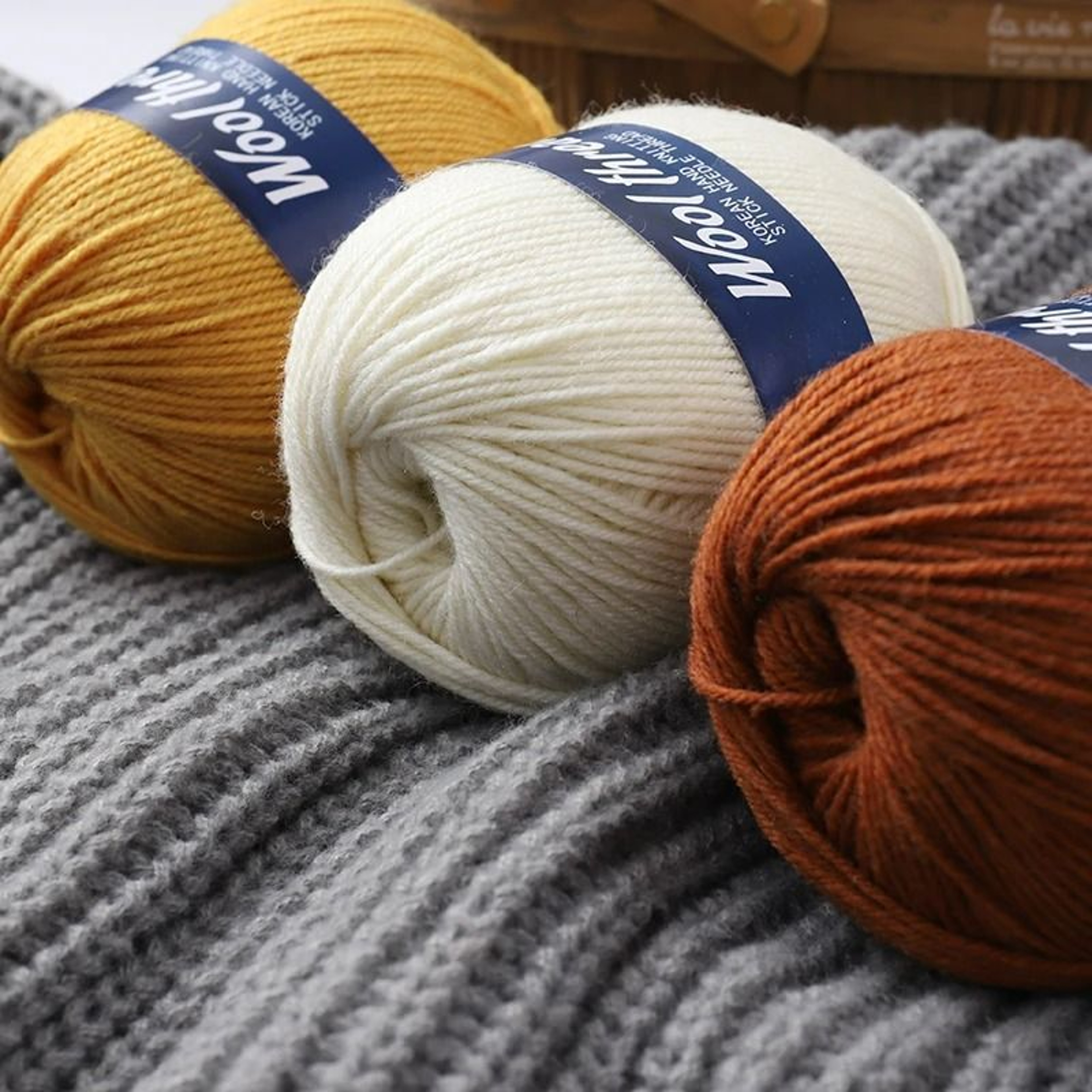 11 Lb Fine Sheep Wool HandKnitting Yarn Set 6 Pieces 1