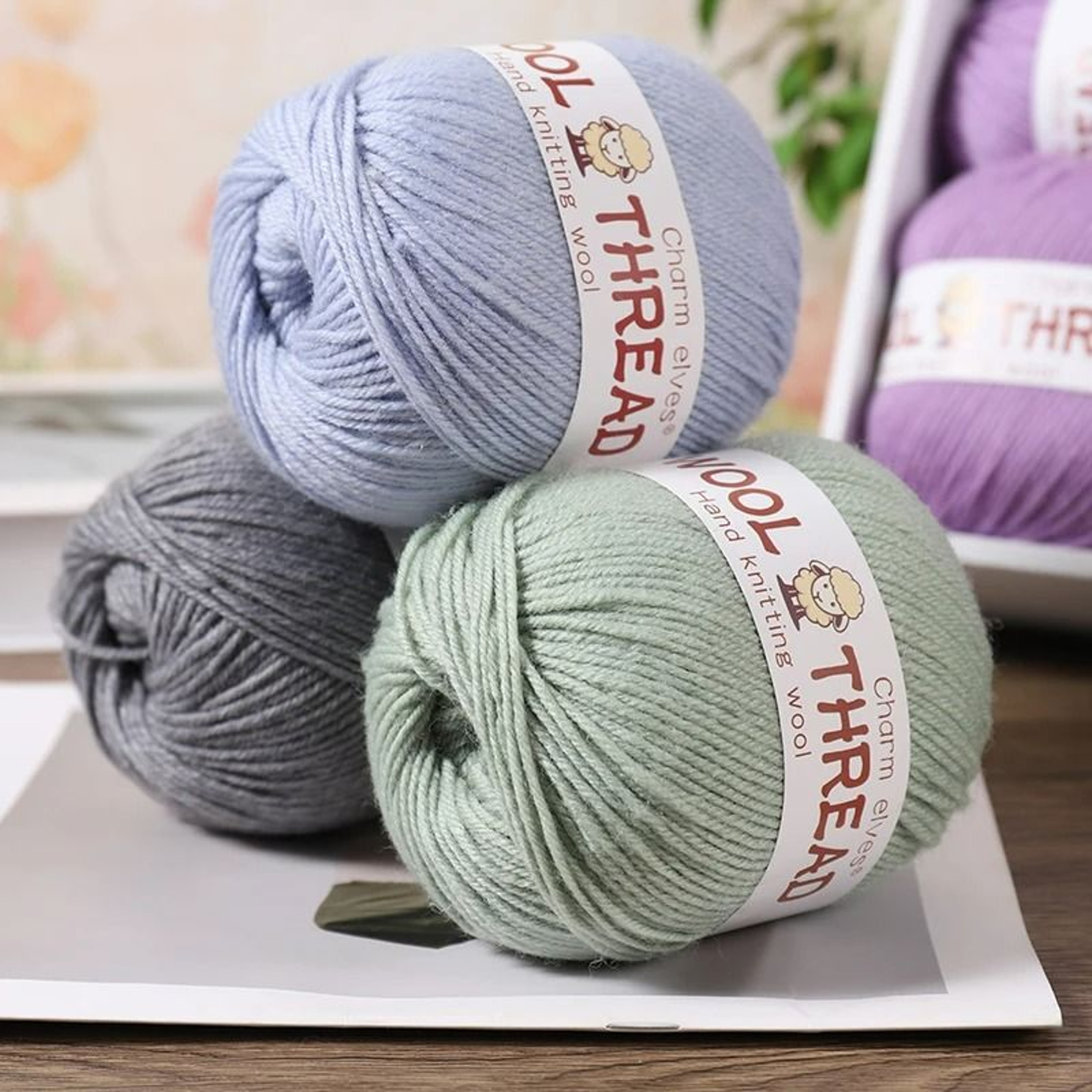 11 Lb MediumCoarse Fine Wool HandKnitting Yarn 2