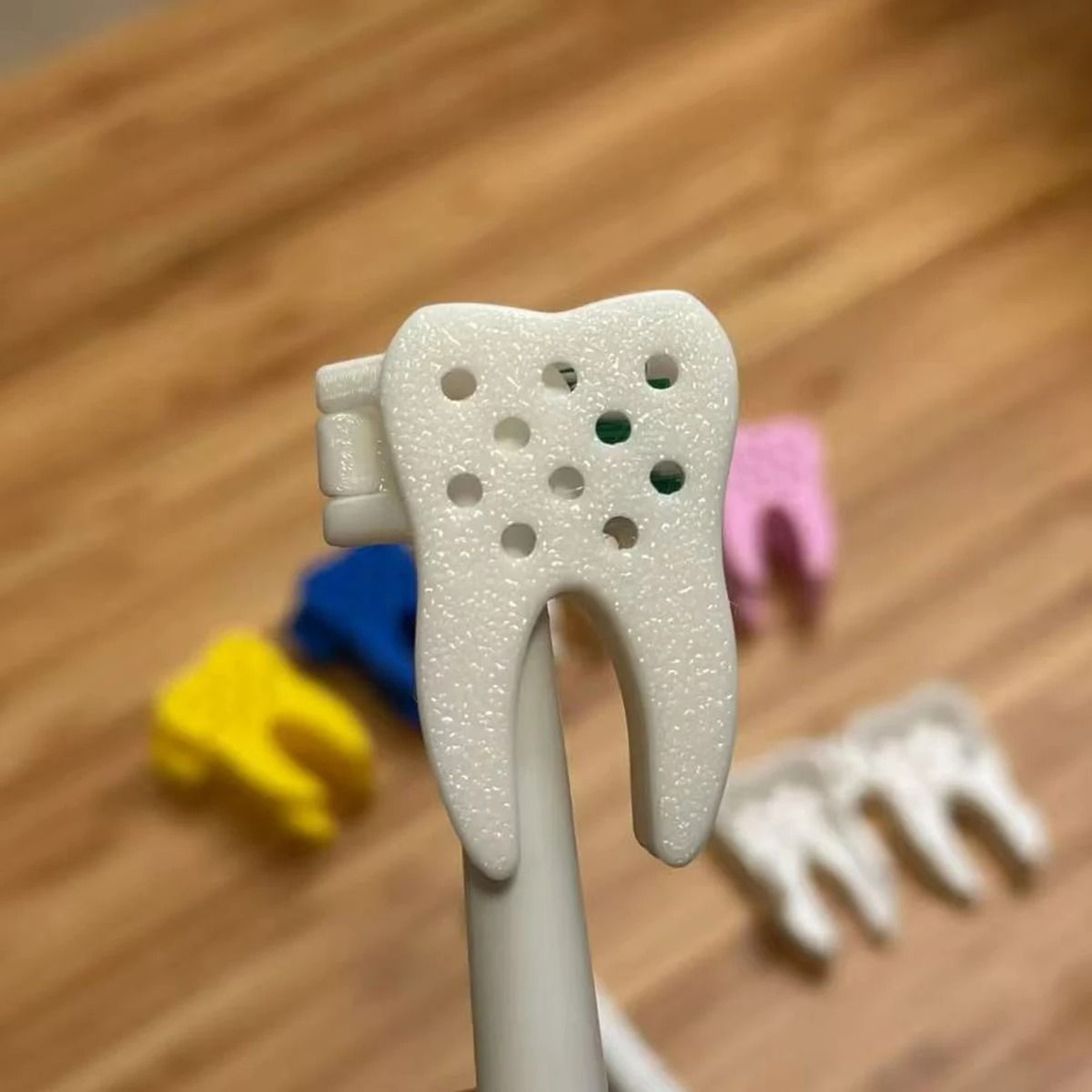 Universal Electric Toothbrush Head Cover Cap With Ventilation Holes For Travel 2