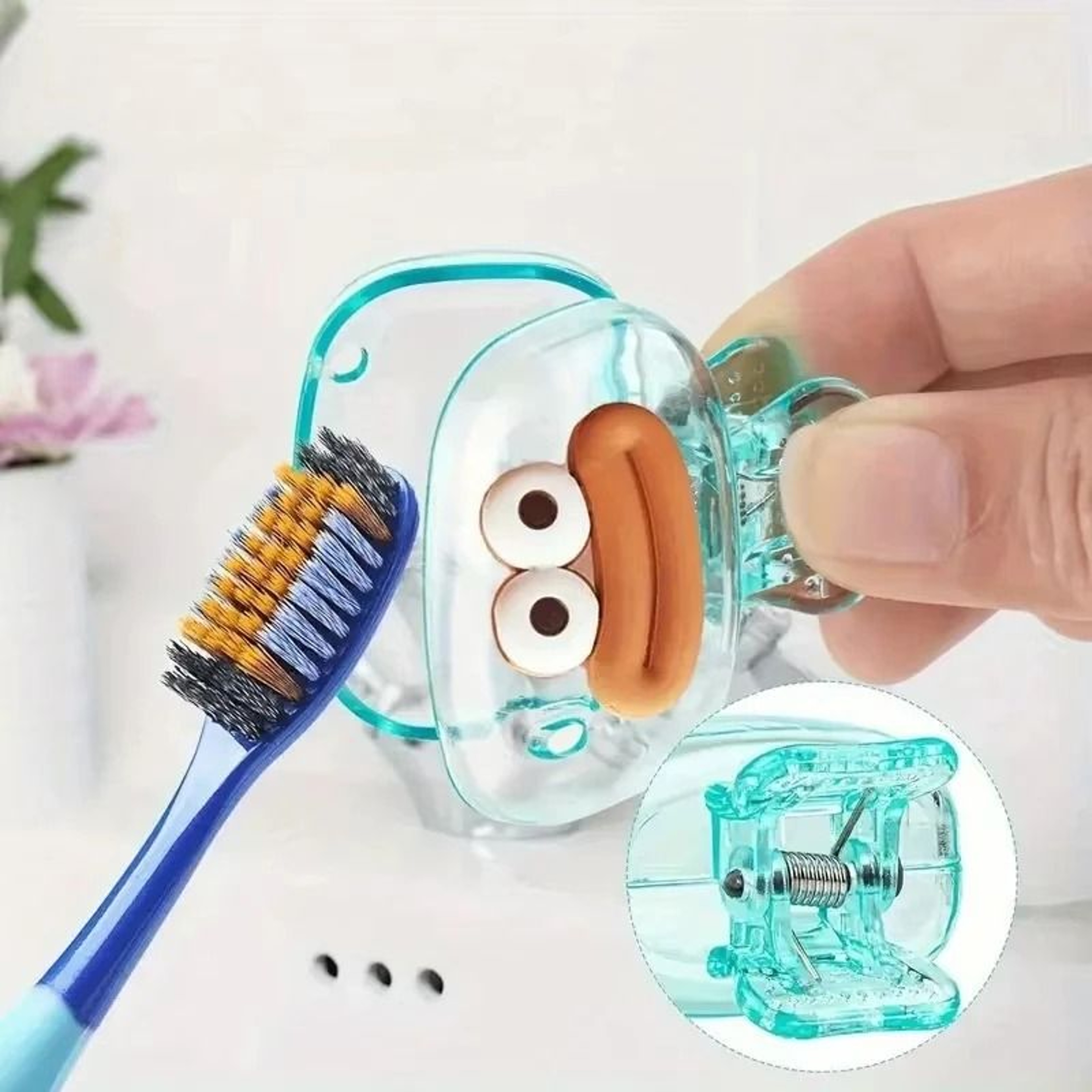 Portable Travel Toothbrush Head Covers With Snap Clip Protection 4