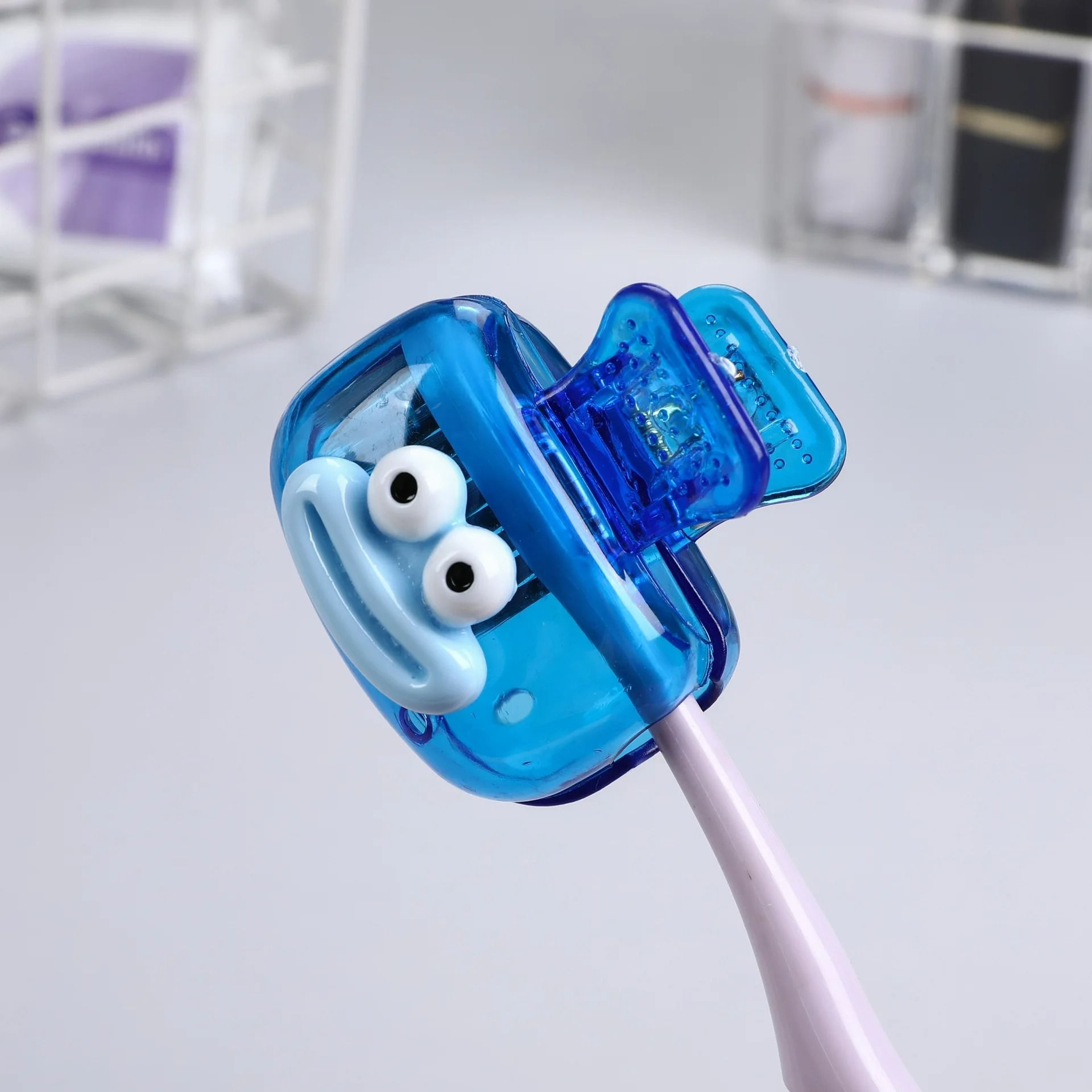 Portable Travel Toothbrush Head Covers With Snap Clip Protection 8