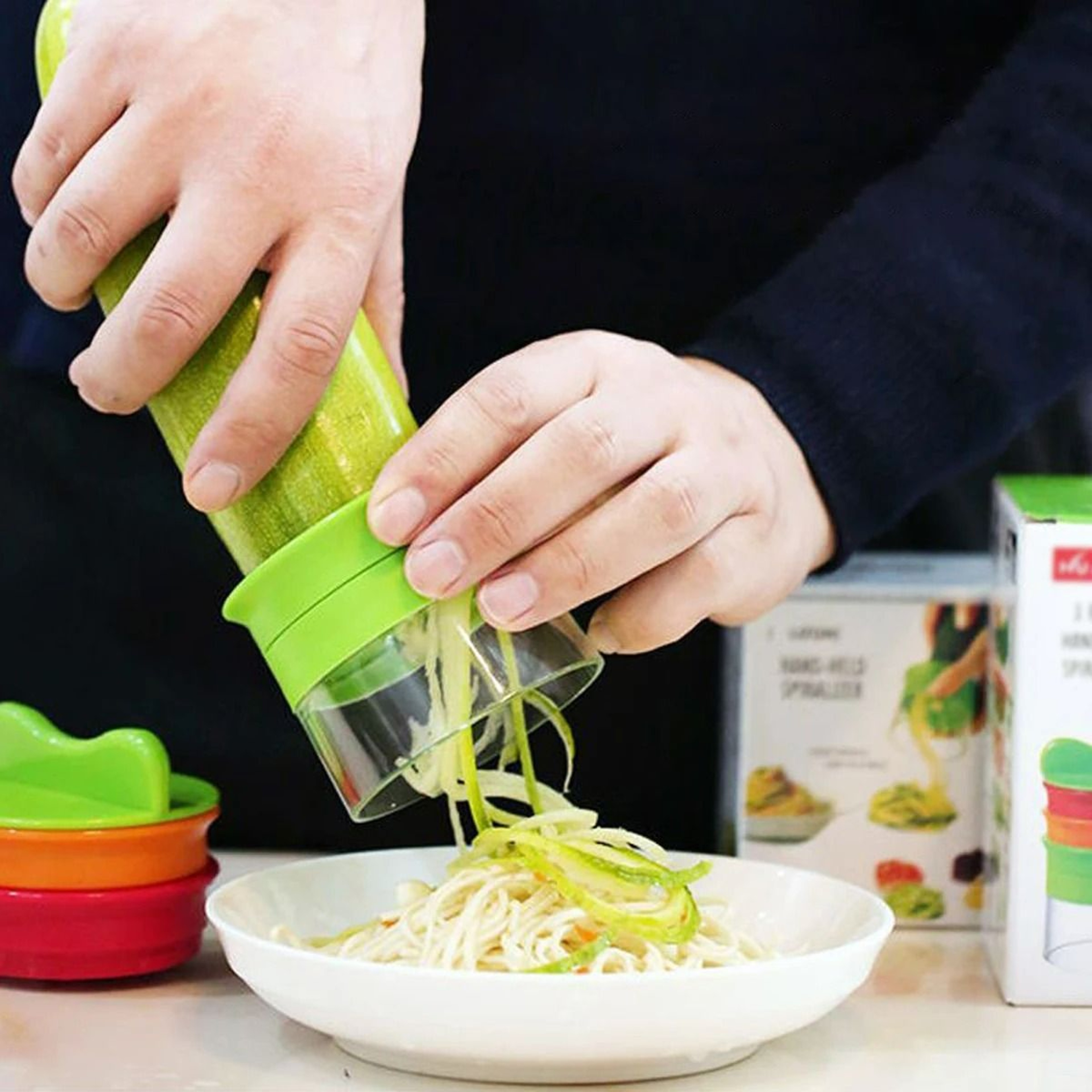 Manual Vegetable Spiral Slicer And Fruit Twister For Healthy Zucchini Noodles 4