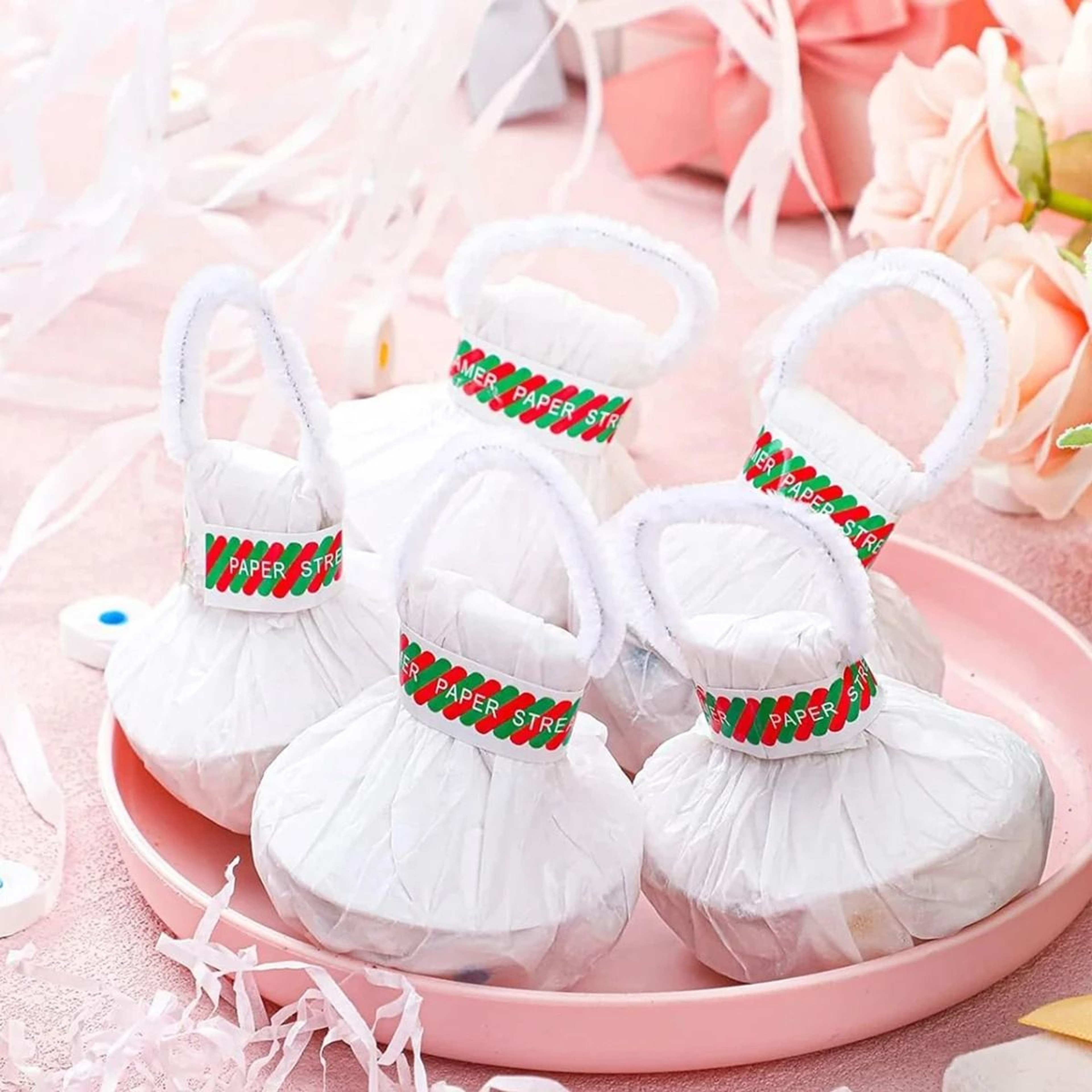 10Piece Romantic White HandThrow Streamers And Confetti Crackers For Weddings And Celebrations 0