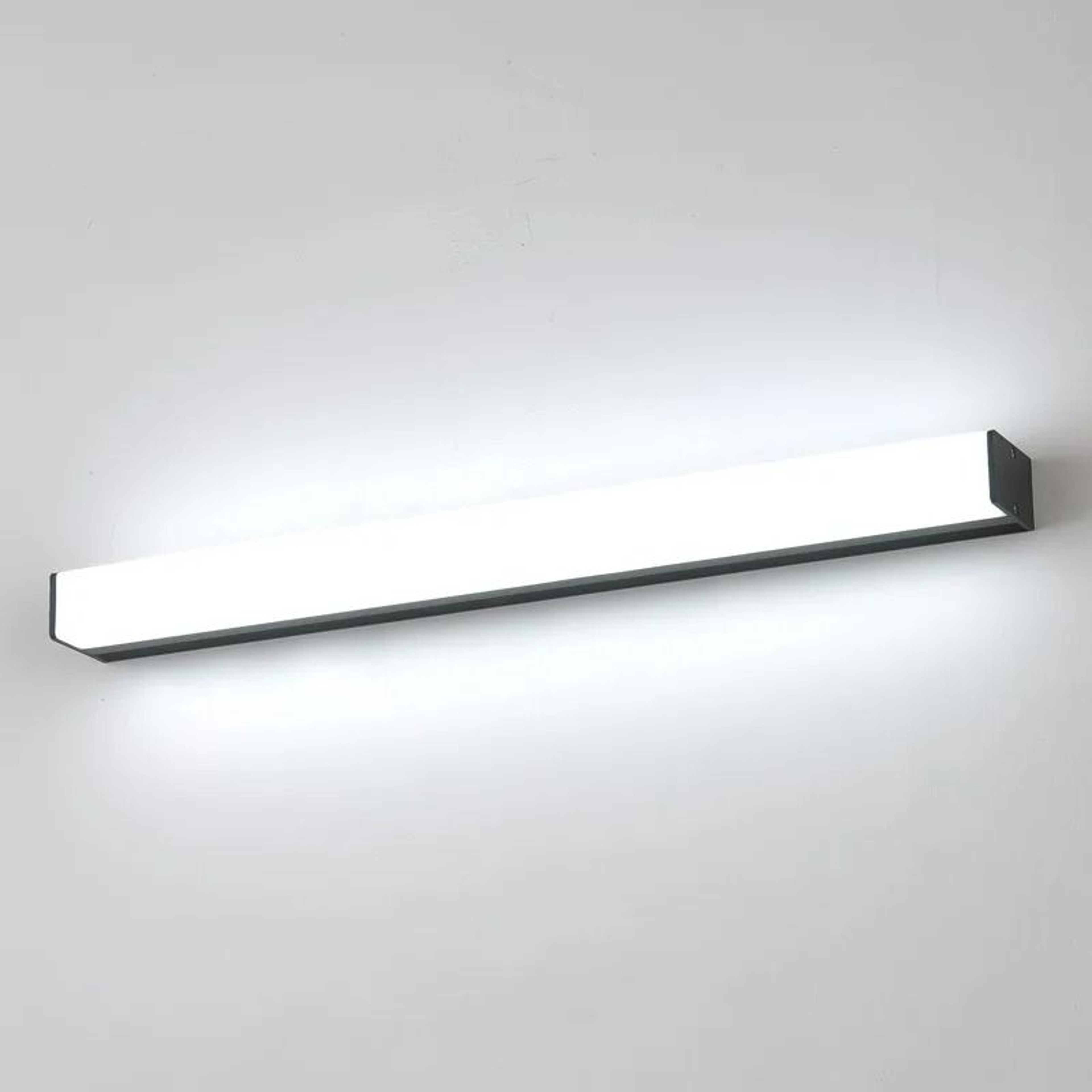 Modern Super Bright LED Bathroom Mirror Light 0
