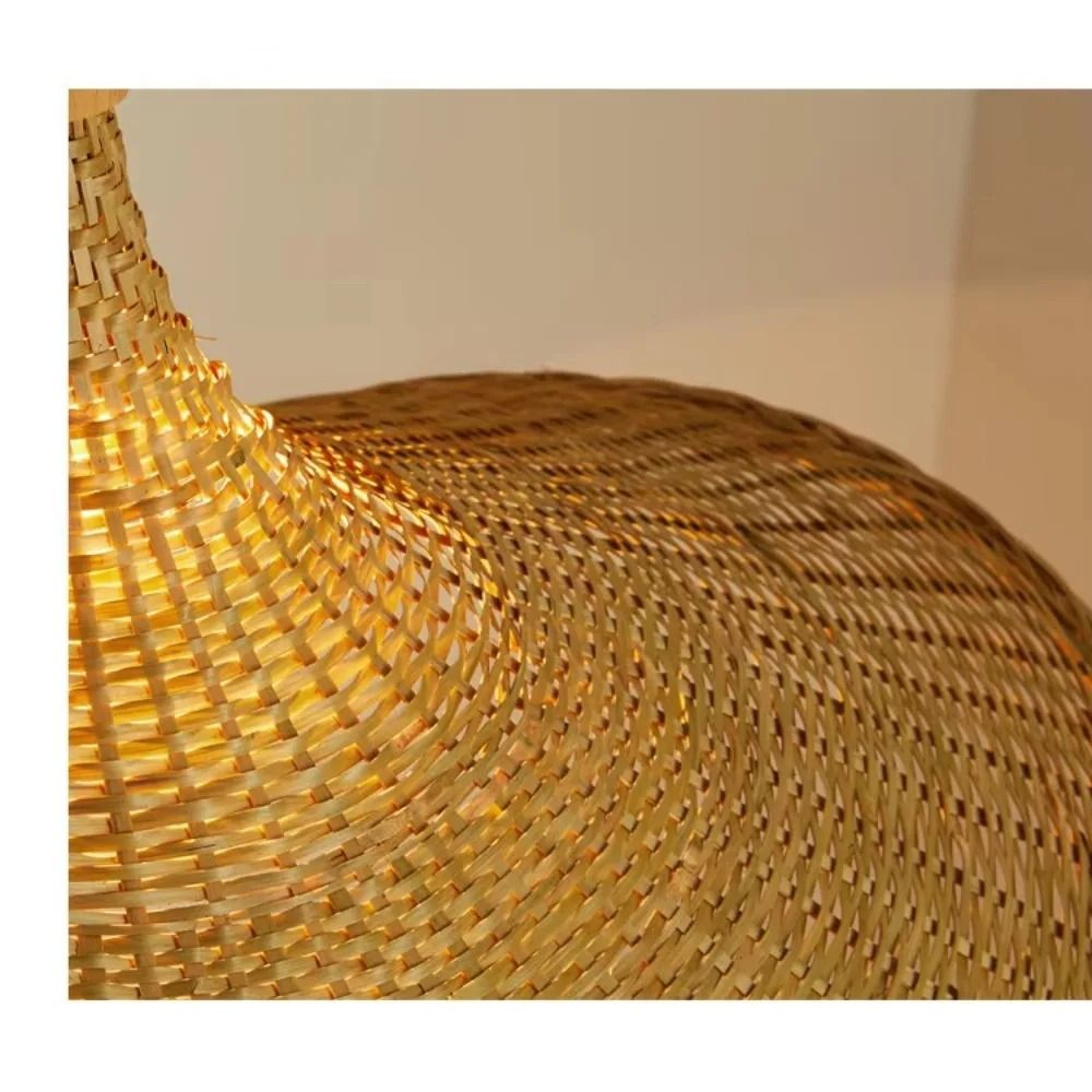 Vintage Woven Bamboo Rattan Pendant Light 4