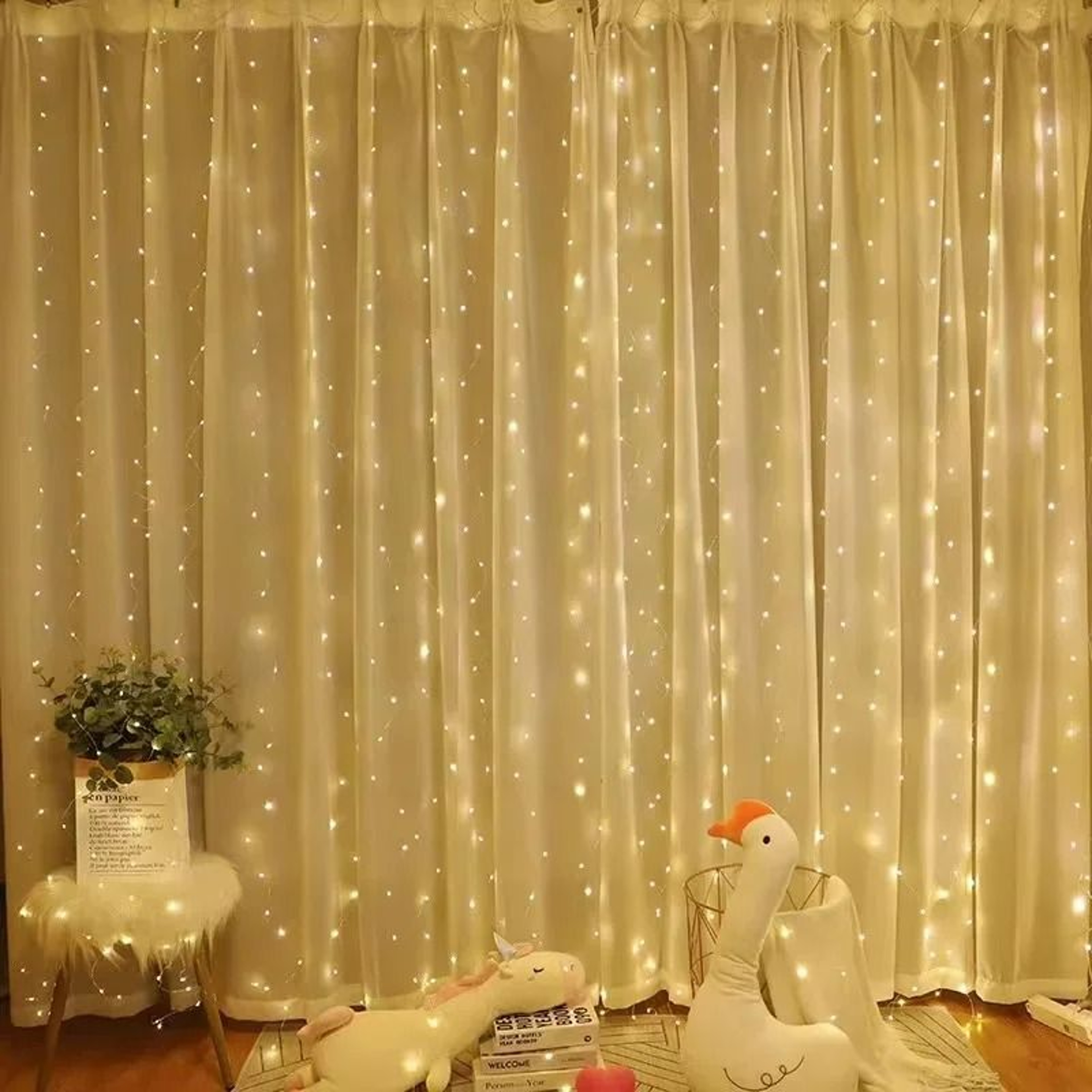 300 LED Curtain Fairy Lights With Remote 6