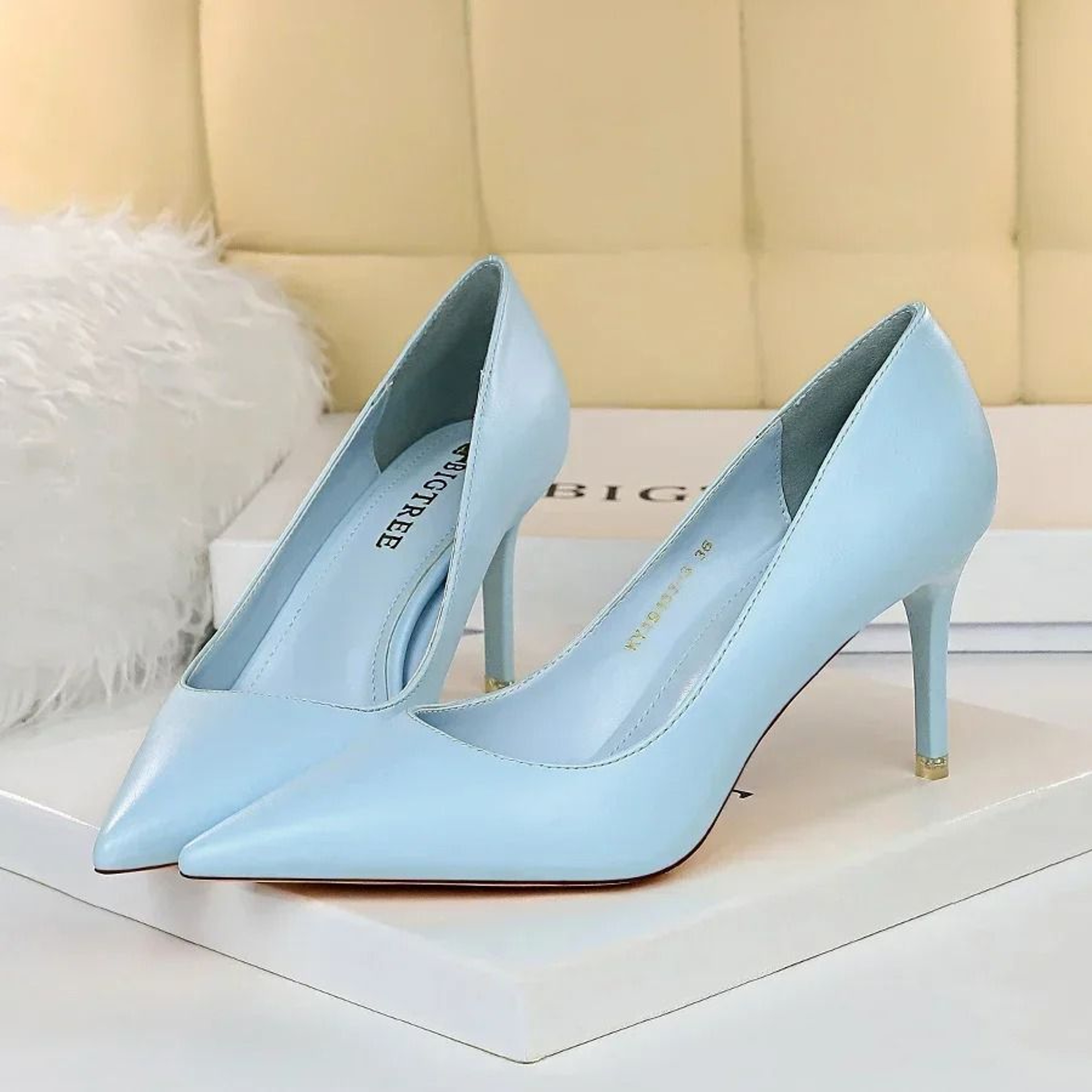Elegant Pointed Toe Colorful Stiletto Pumps 11