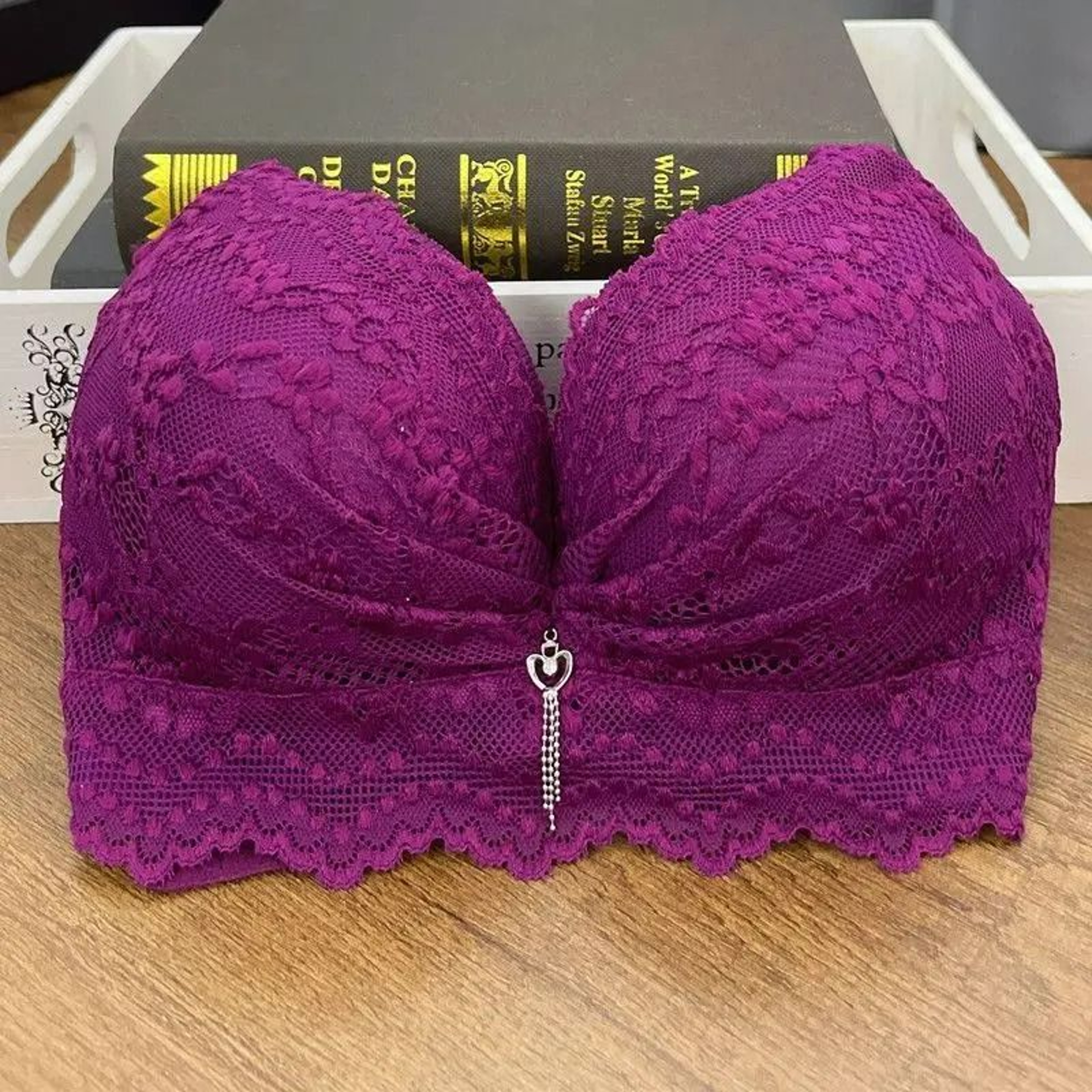 Extreme Lift Wireless Seamless Plunge PushUp Bra For Small Chests 0