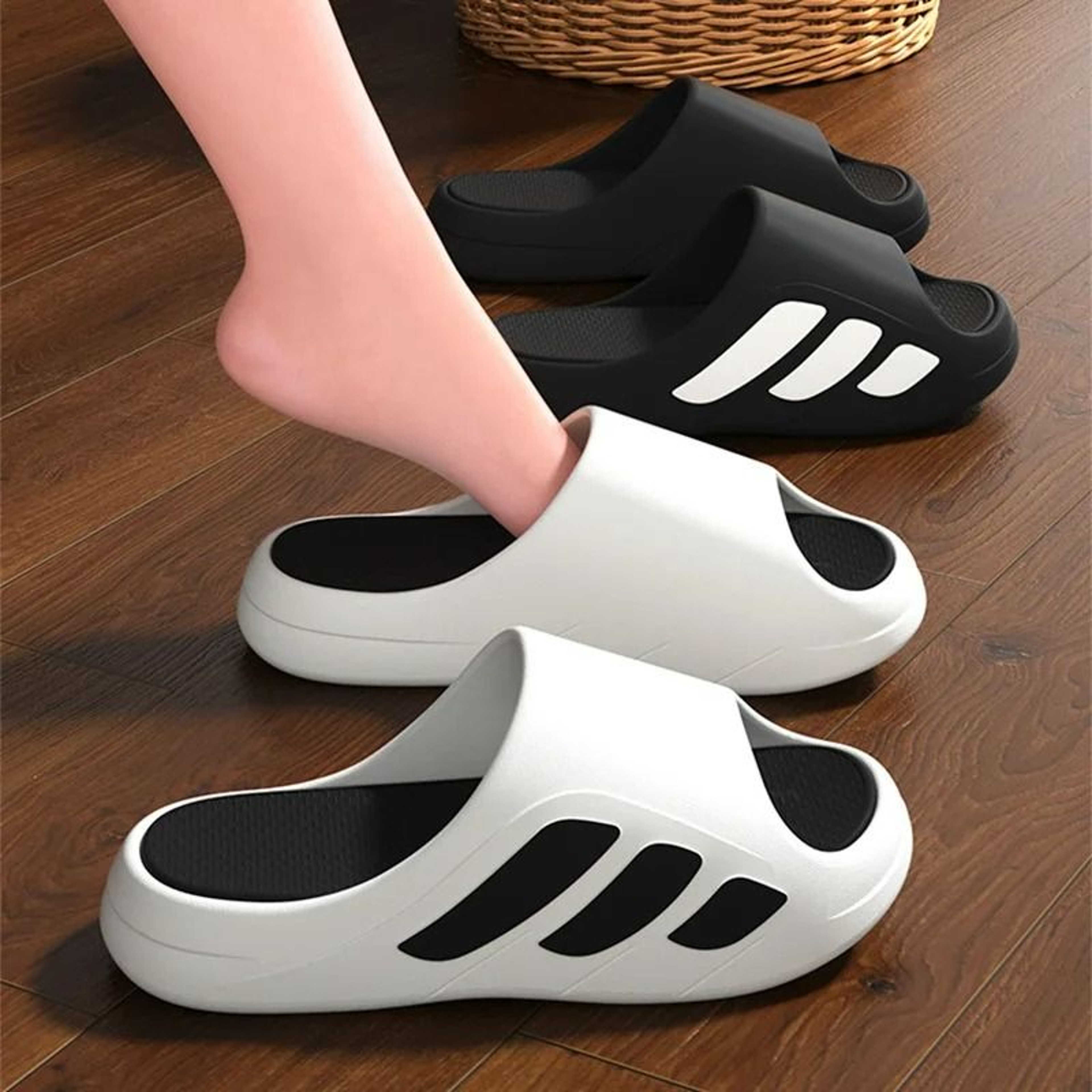 Mens UltraCushioned Outdoor Sports Slides  AntiOdor Recovery Sandals 0
