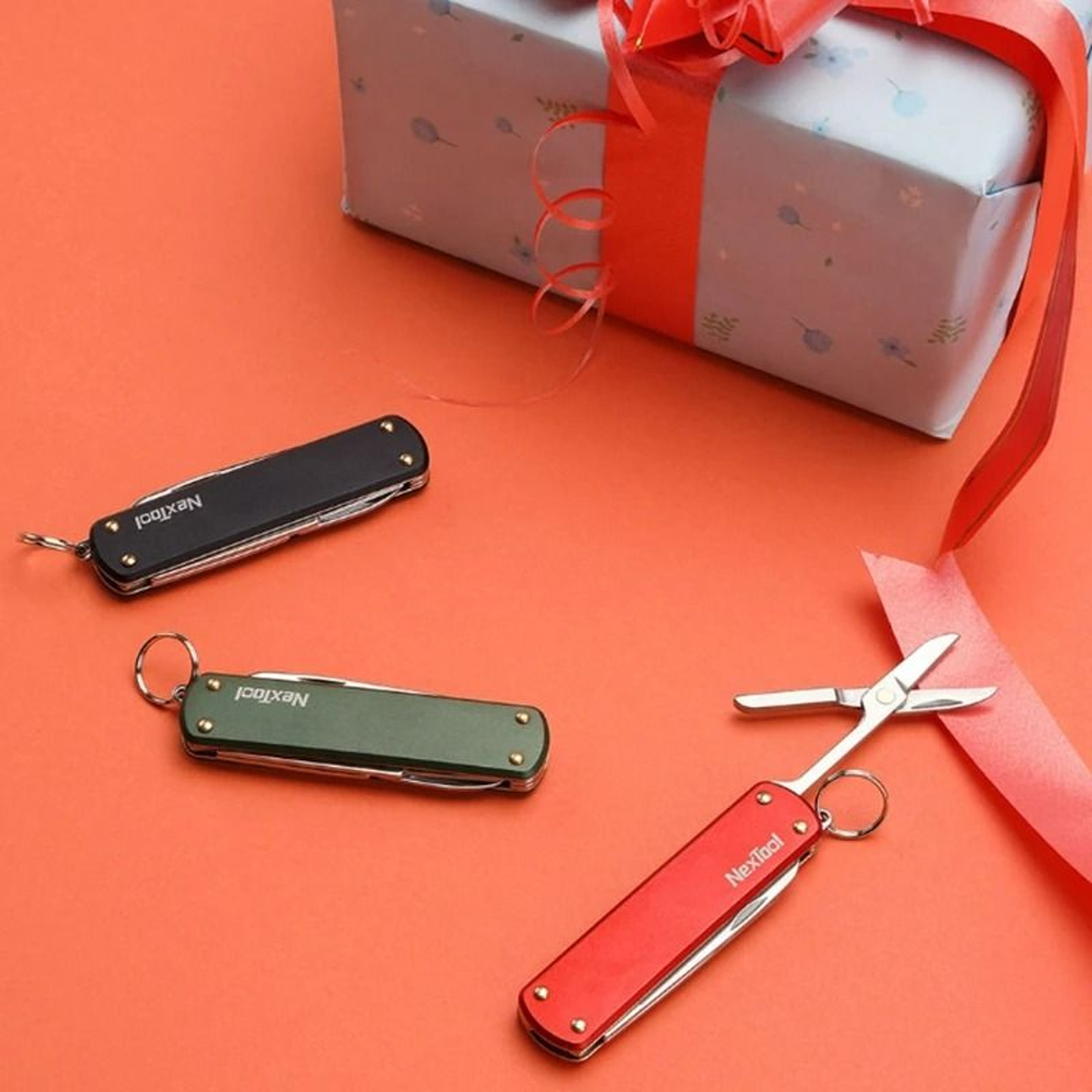 Multipurpose Mini EDC Folding Multitool Keychain 2
