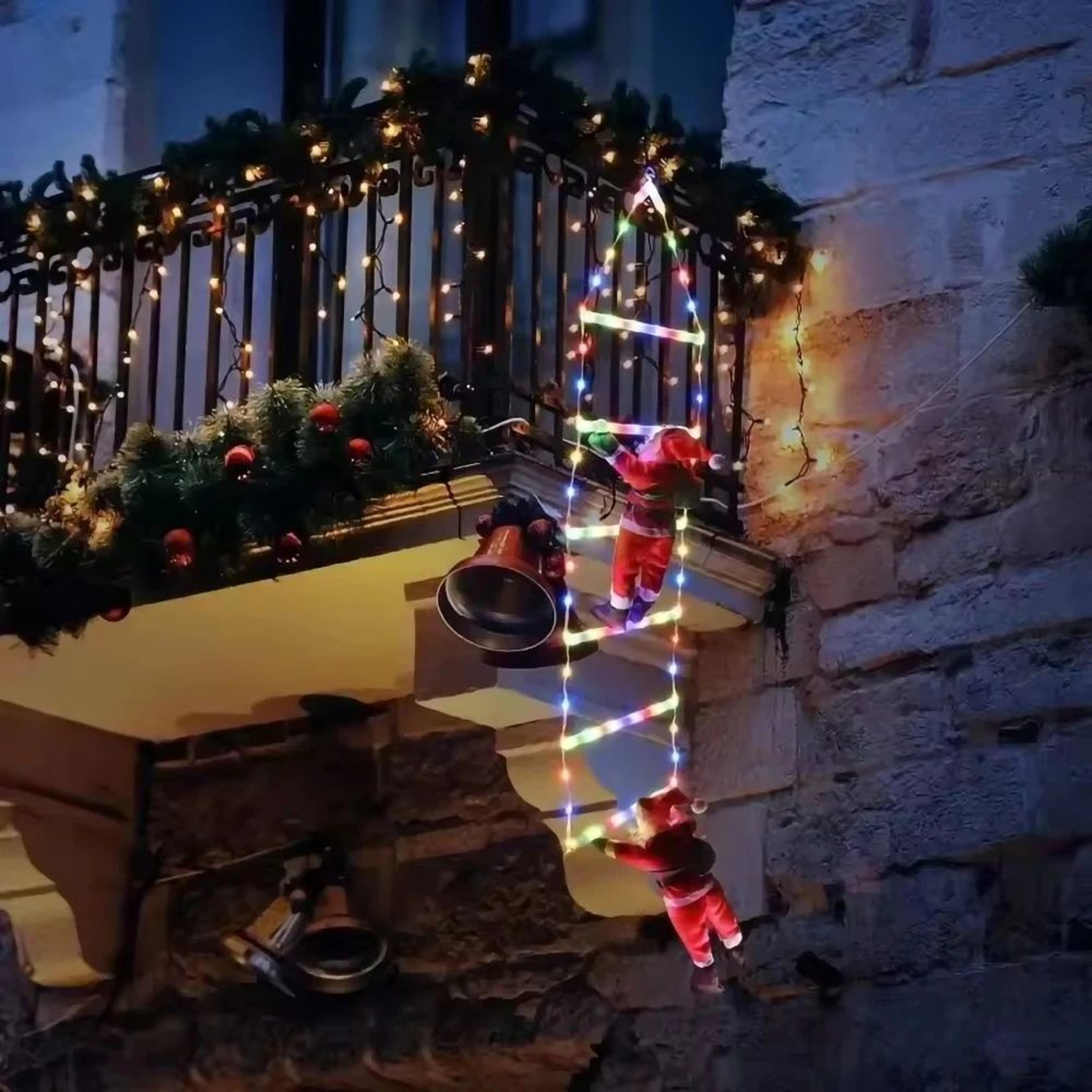 Santa Climbing Ladder Christmas Lights Waterproof Holiday Decoration For Indoor Outdoor 4