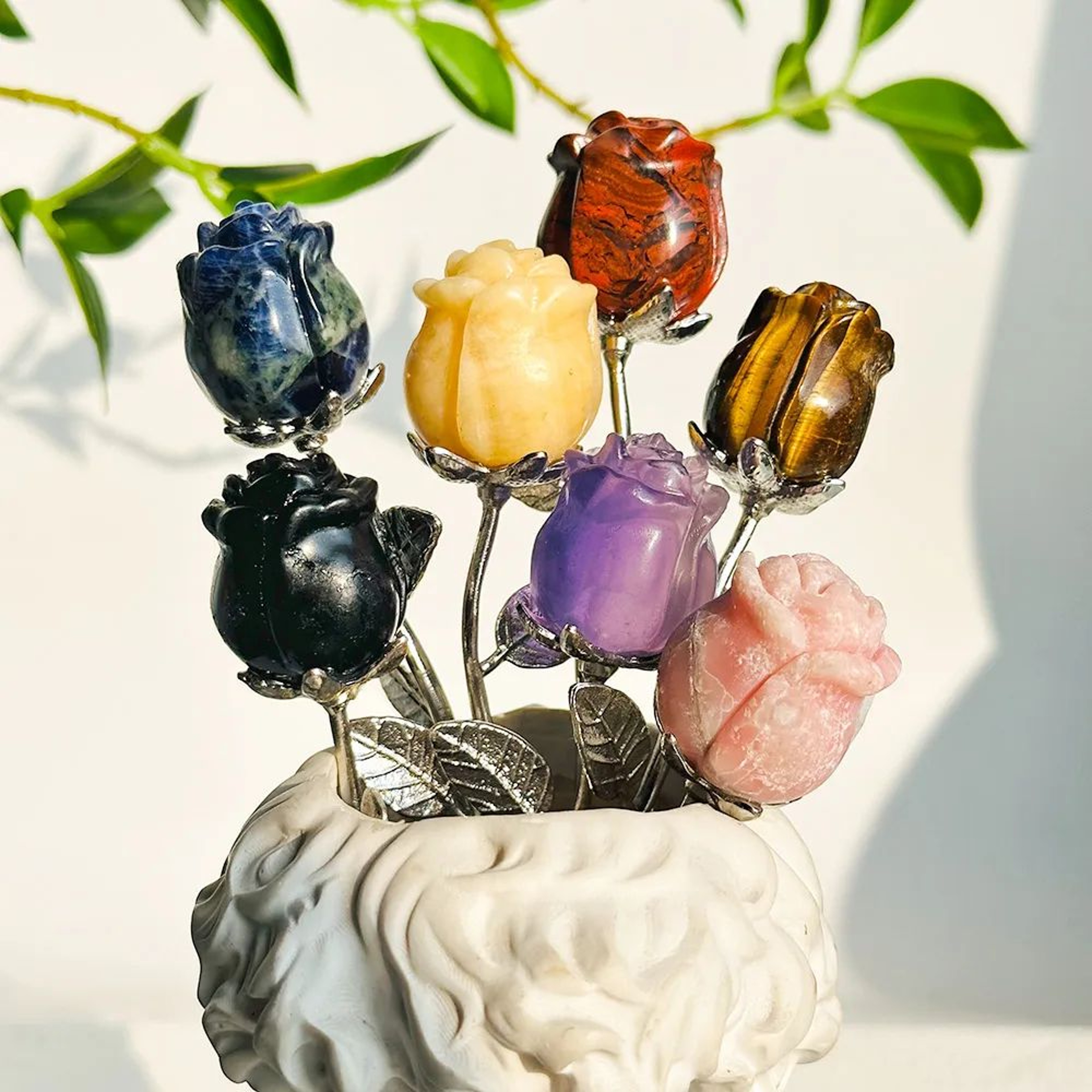CrystalBloom Rose Quartz Flower Ornament Elegant Gift Decor 1