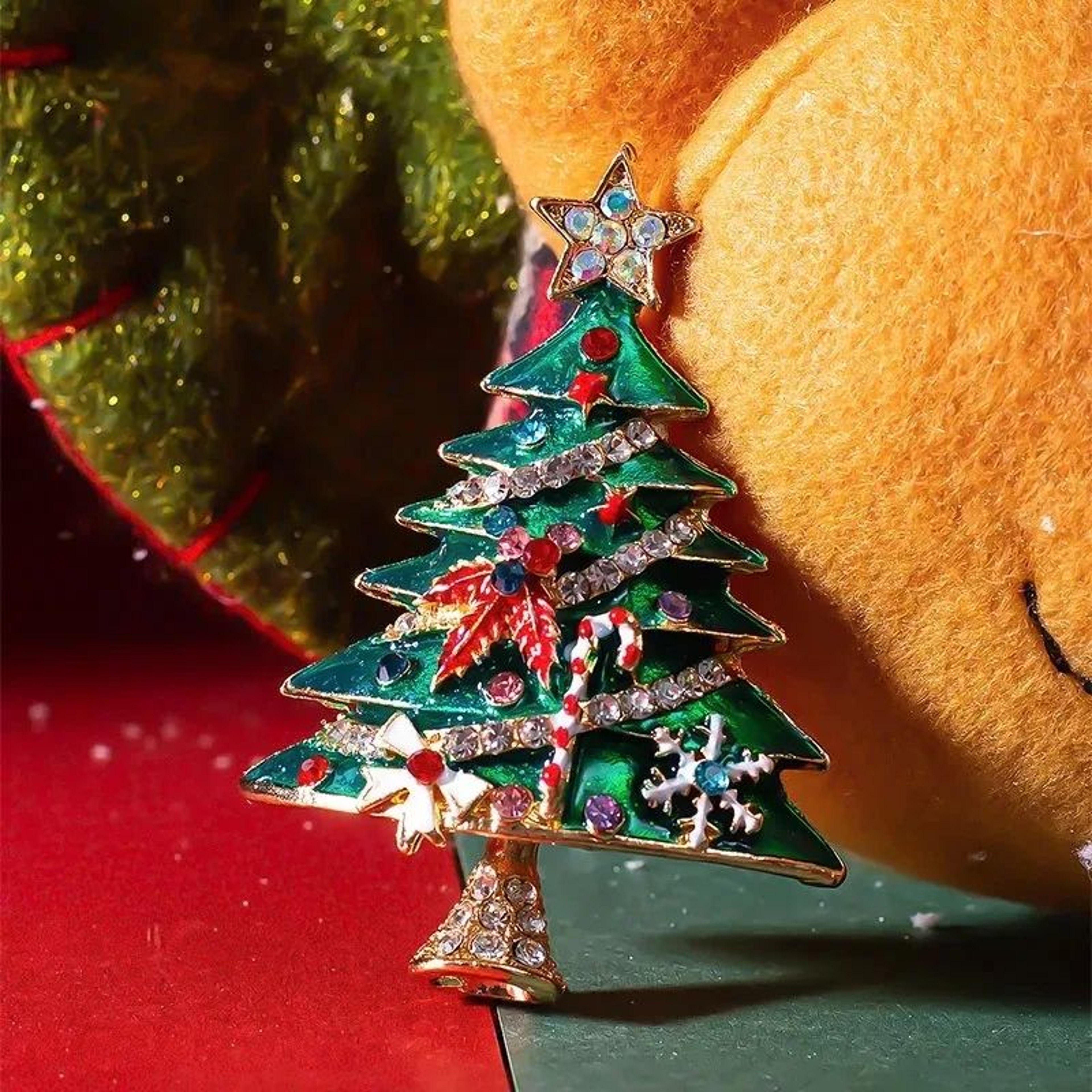 Christmas Tree Enamel Pin Brooch Holiday Lapel Pin Gift For Her And Him 3