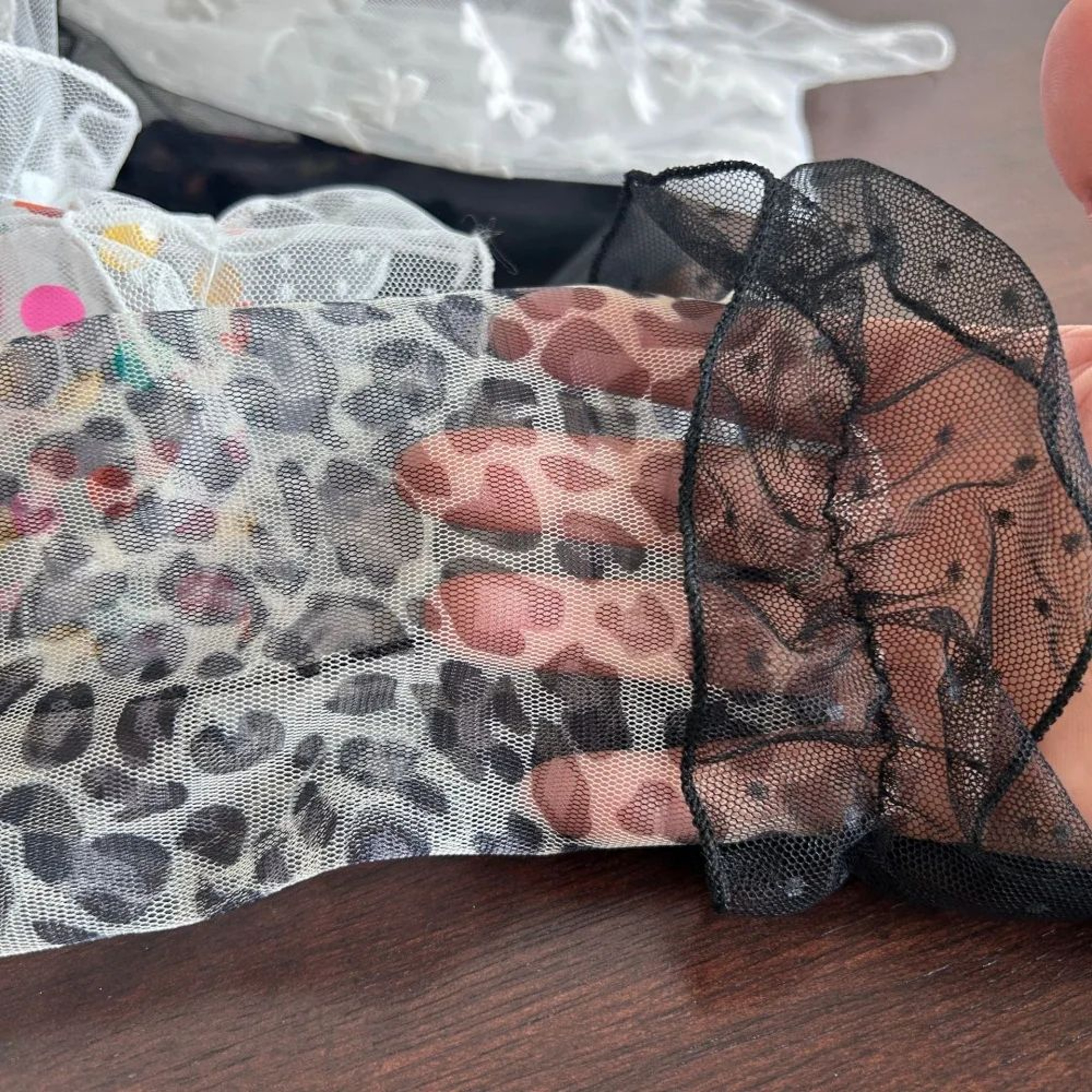 Polka Dot Mesh Fingerless Arm Sleeves 3