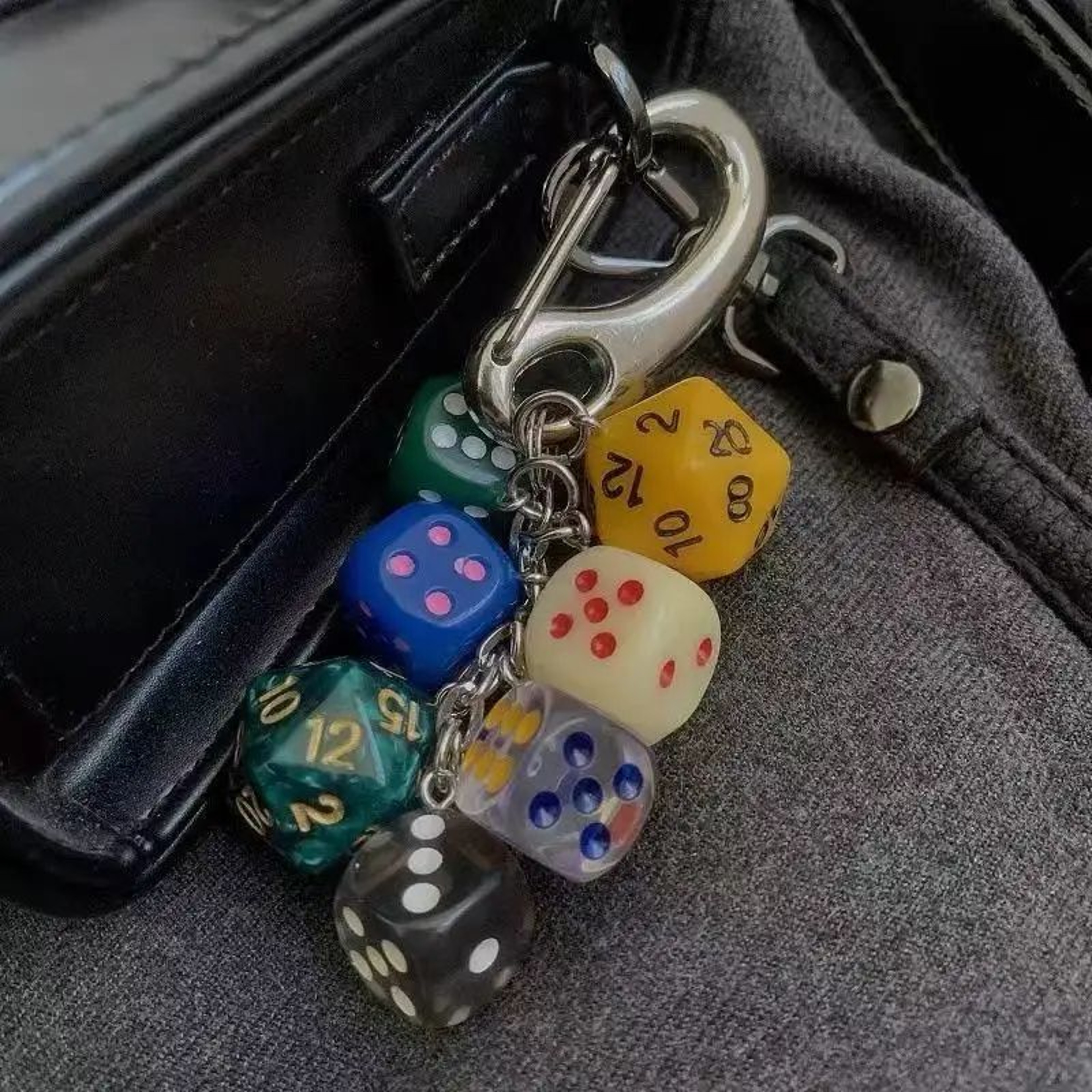 Retro Dice Pendant Keychain 2