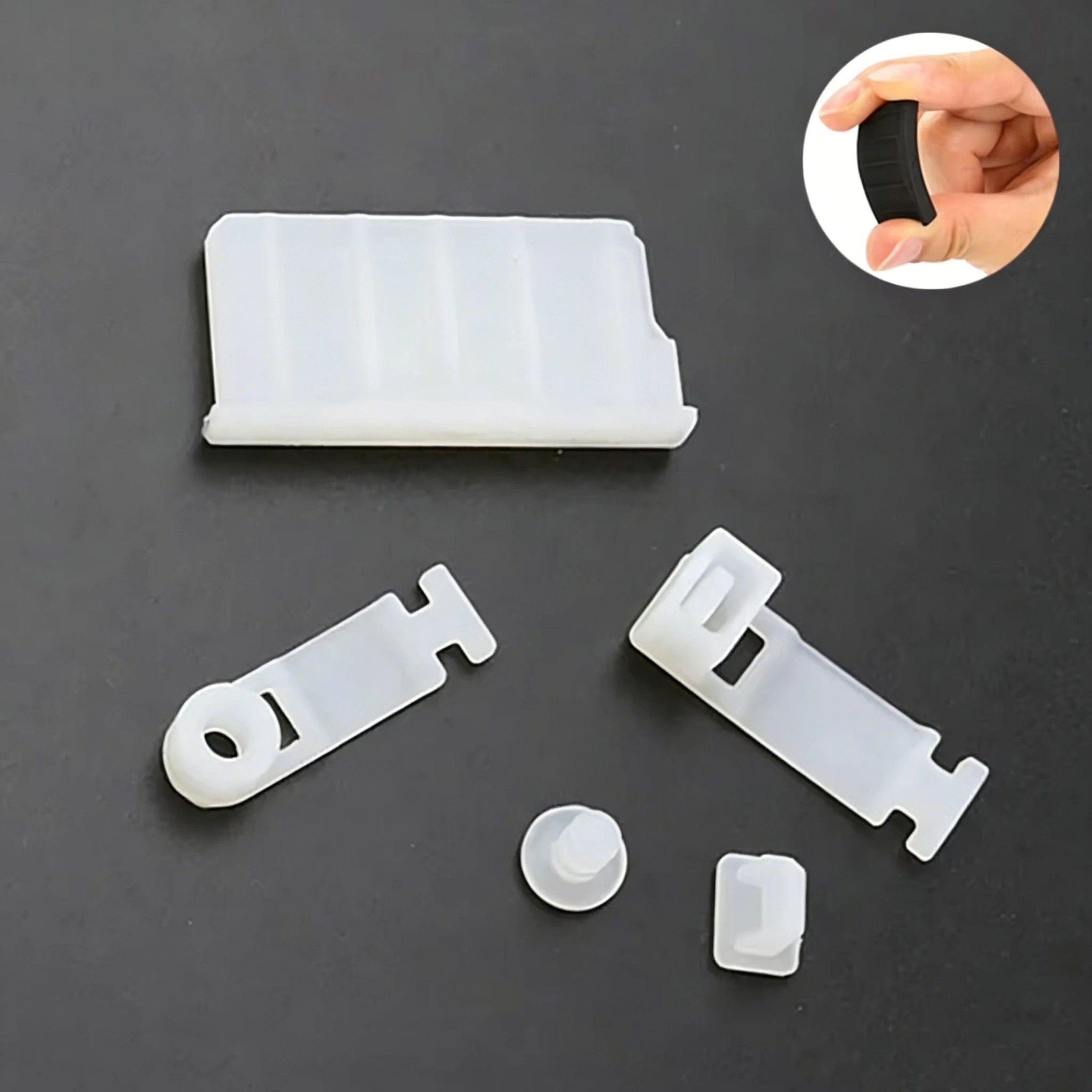 Nintendo 3DS Silicone Port Dust Plug Set 3
