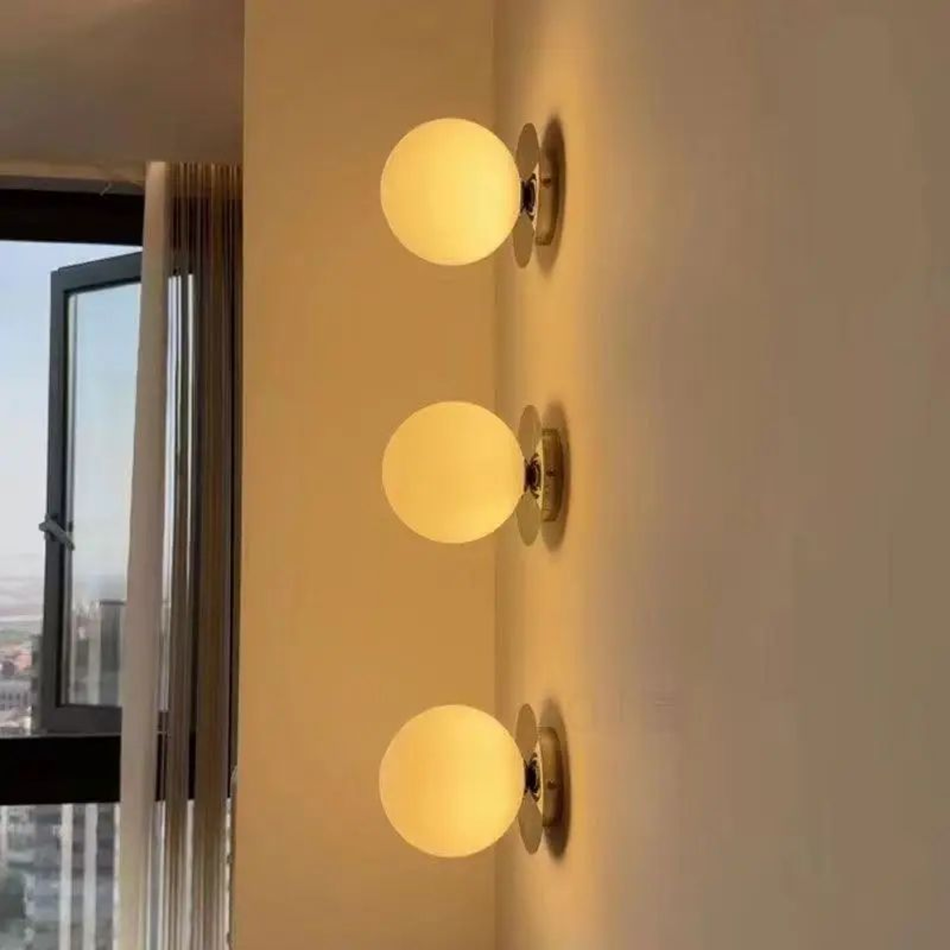 Nordic Globe Glass Wall Lamp 4