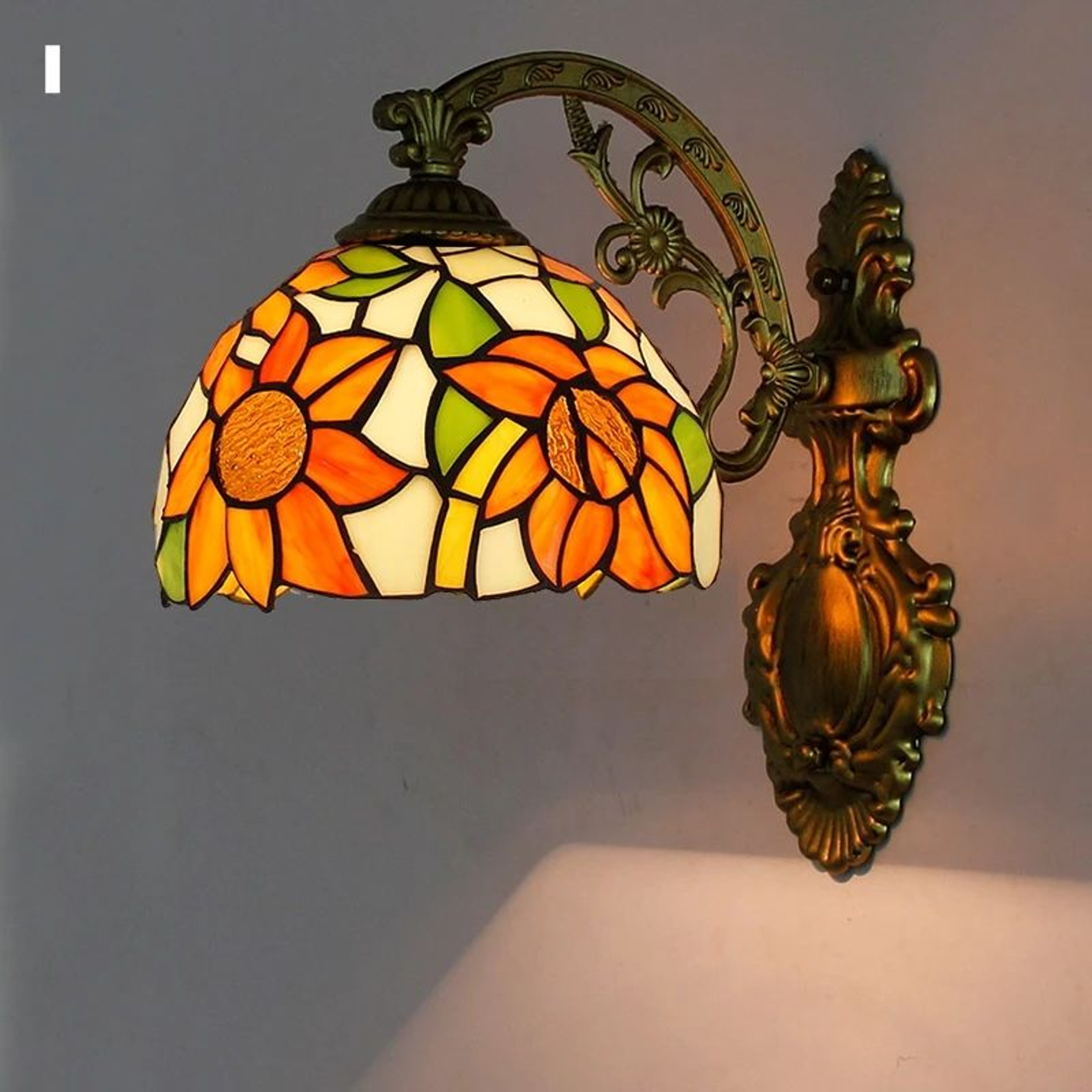 Vintage Tiffany Stained Glass Wall Sconce 14