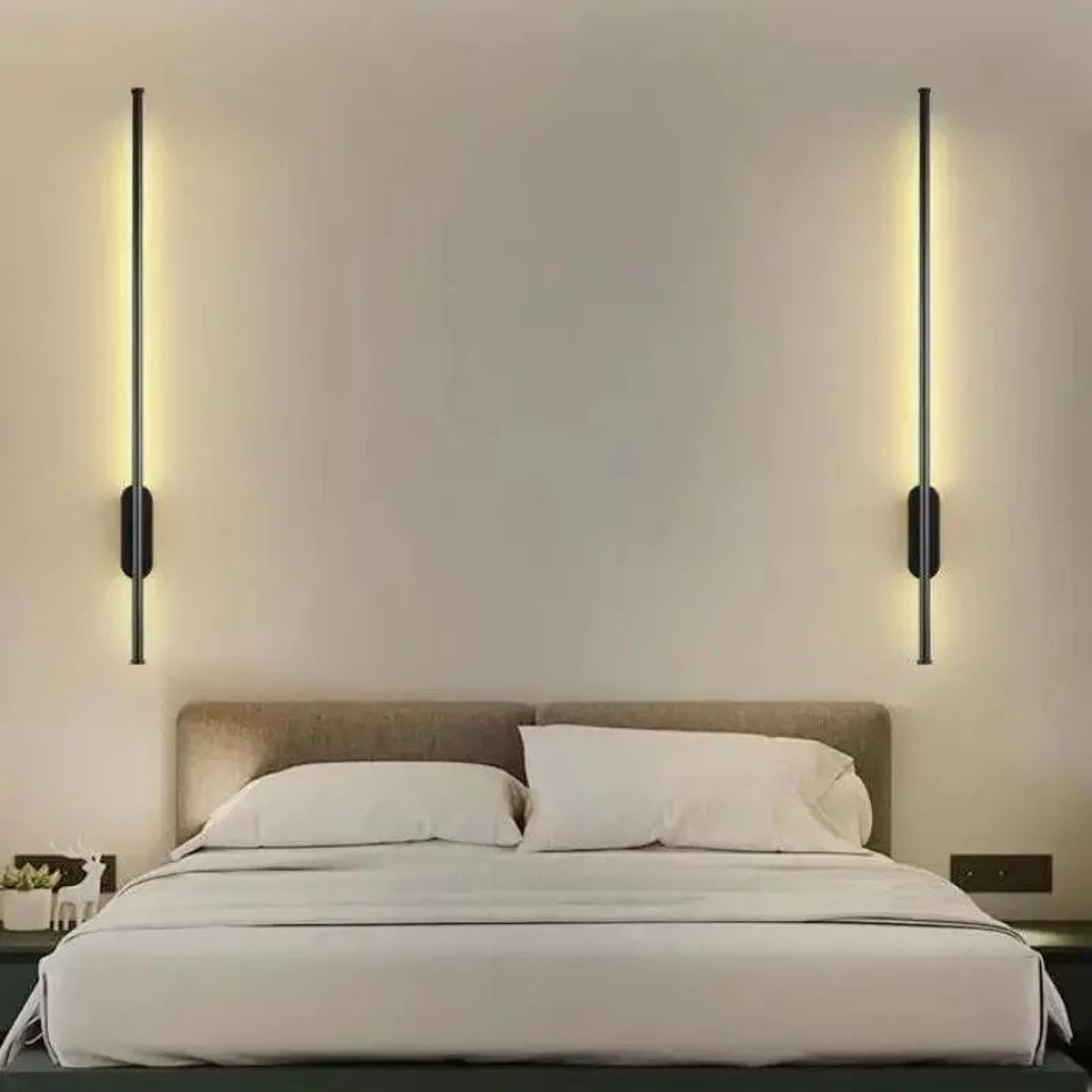 Modern Linear Tube LED Wall Sconce 2