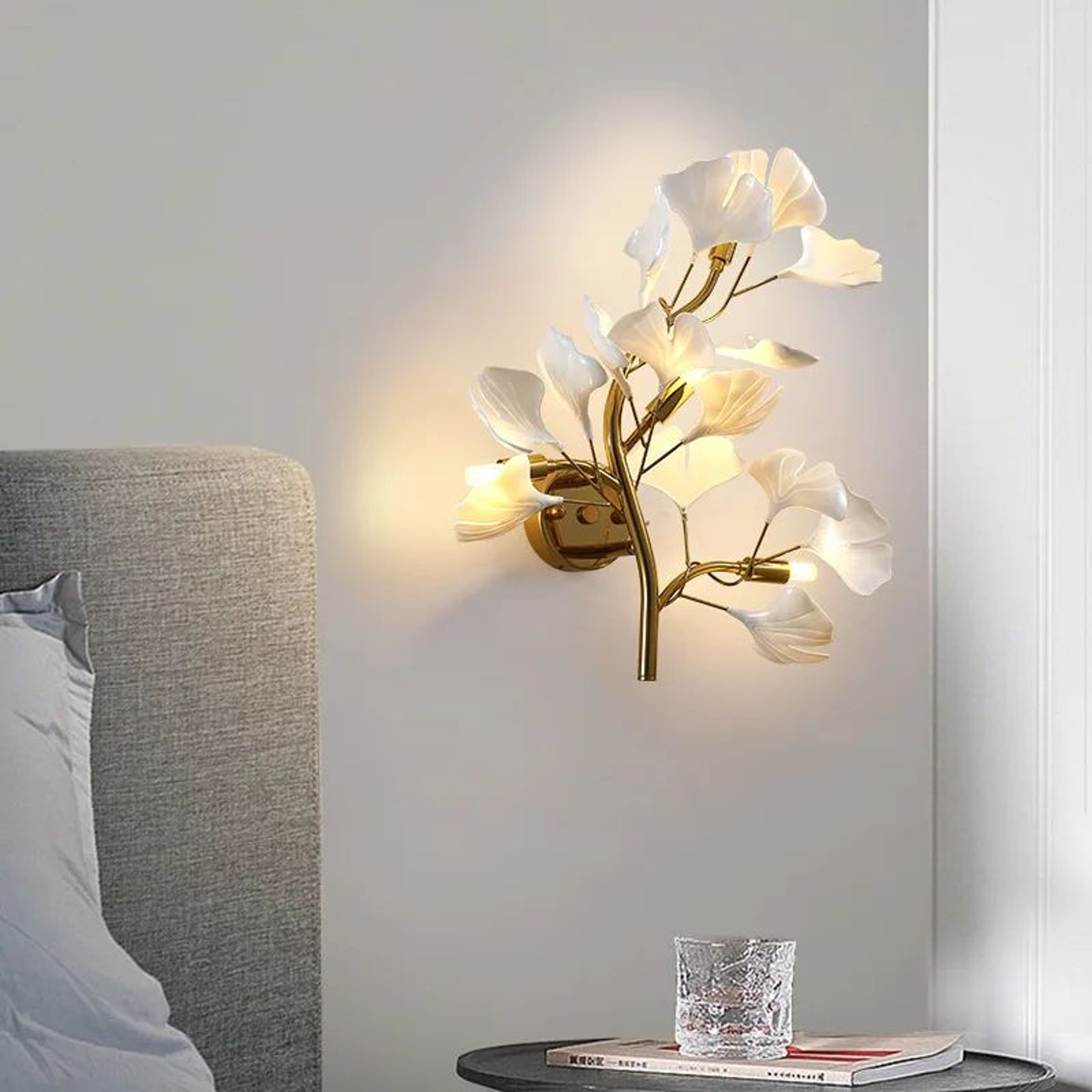 Luxury Acrylic Ginkgo Leaf LED Wall Sconce 2