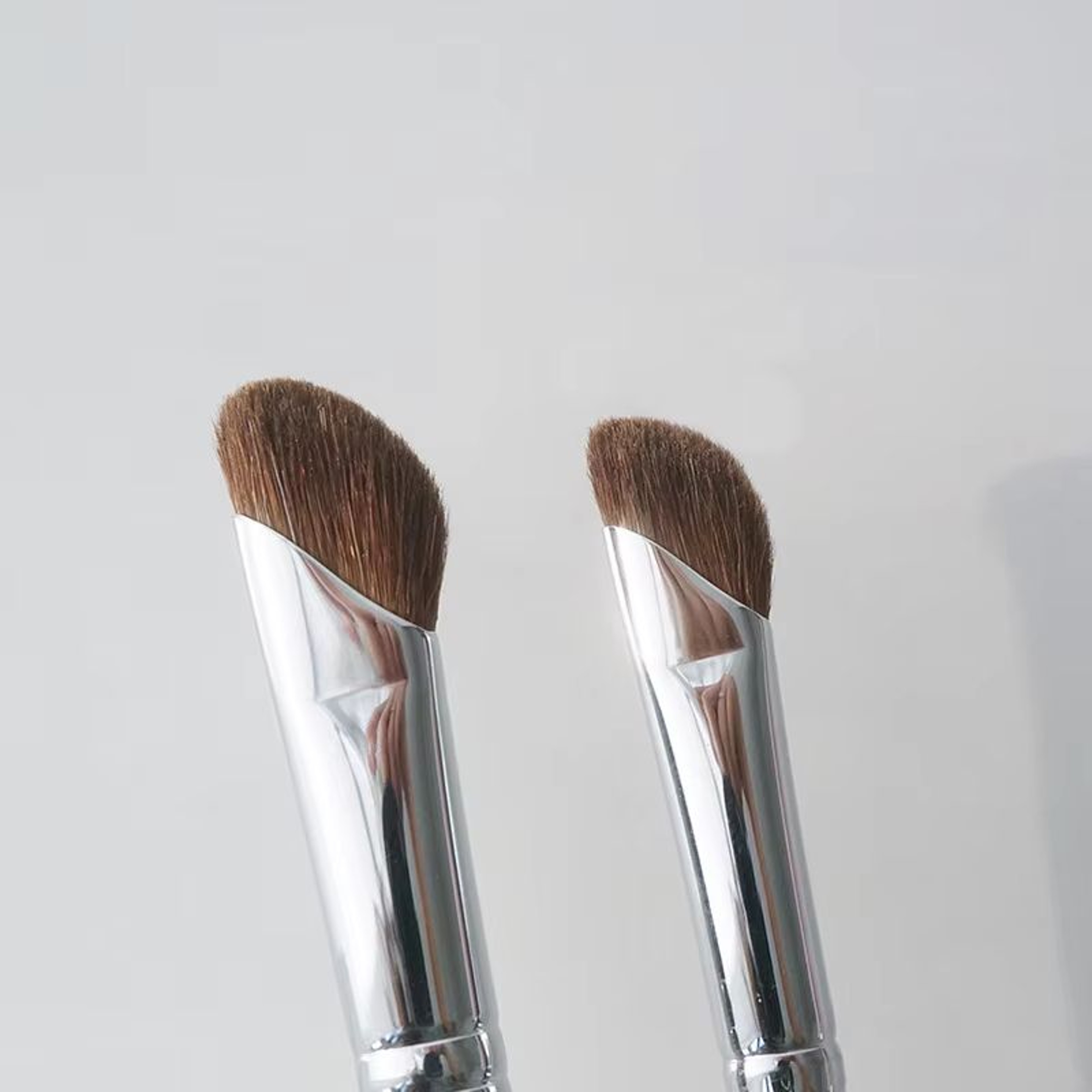 Karsyngirl Flat Angled Nose Contour Brush  Natural Hair Angled Makeup Brush For Nose Sculpting And  1