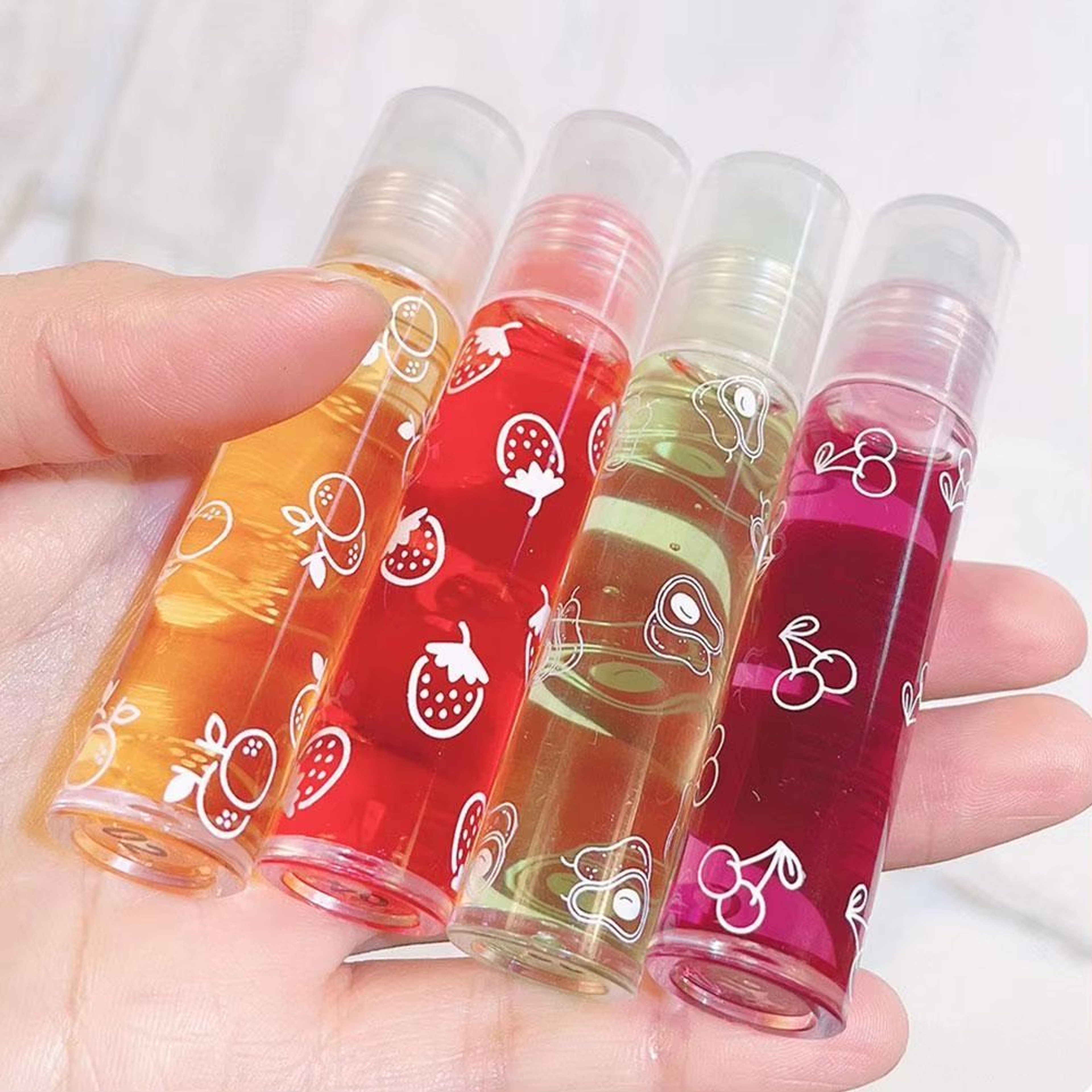 6 Color Roll On Lip Oil Fruit Essence Hydrating Lip Balm Gloss With Mirror 5