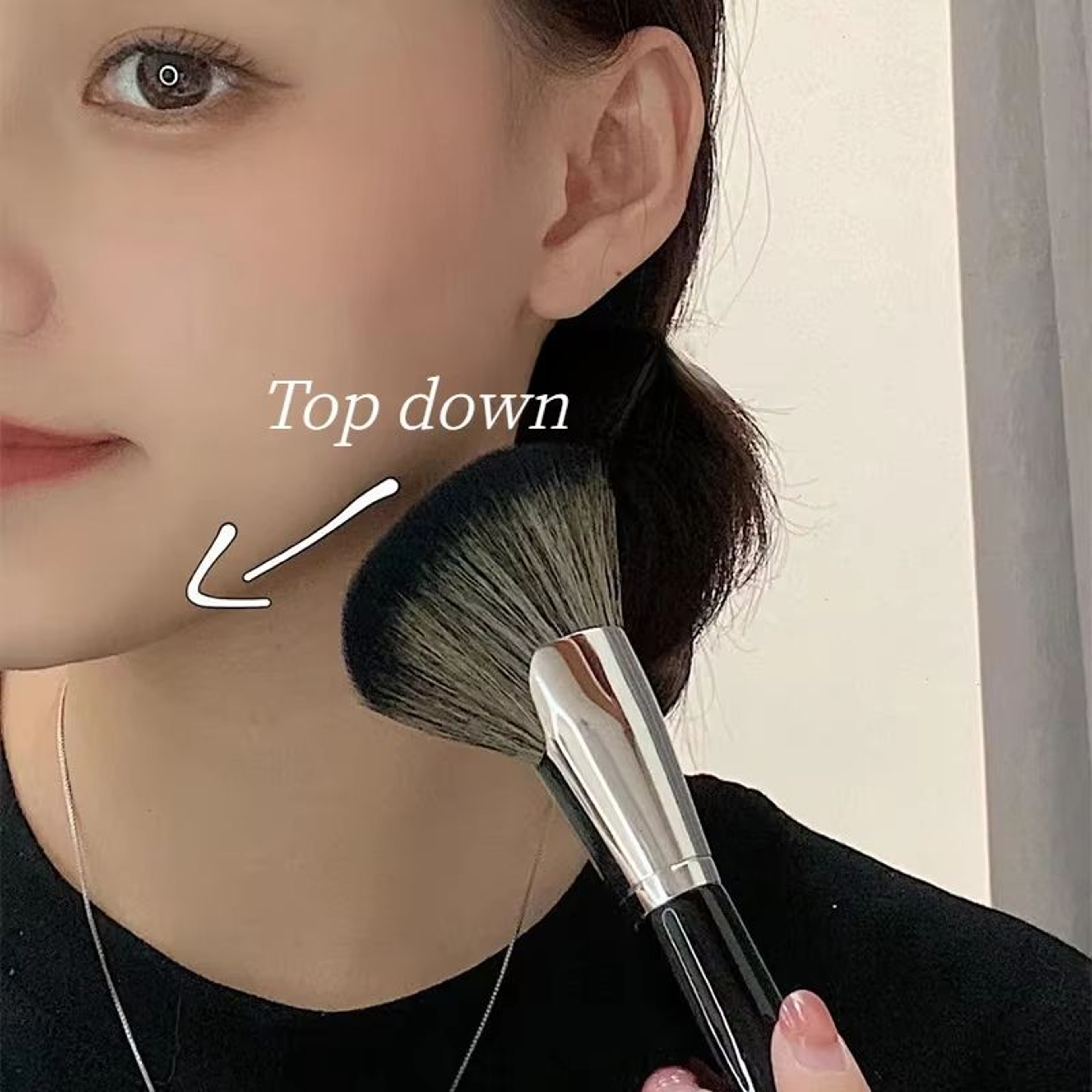 Black Sculpting Contour Brush  Large Angled Bronzer Brush For Blush Powder  Face Sculpting 2