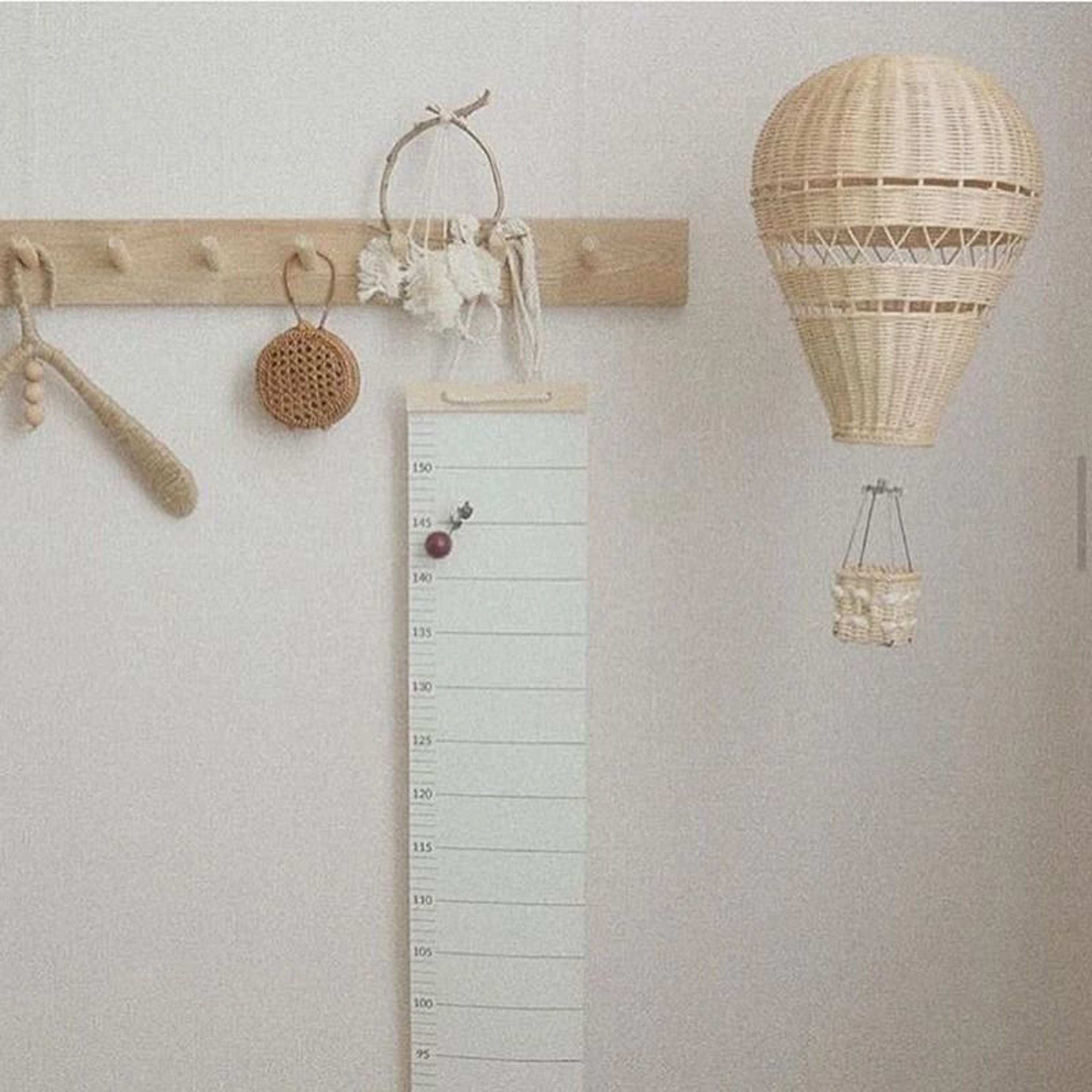 SkyDream Rattan Hot Air Balloon Wall Hanging Nursery Decor 3