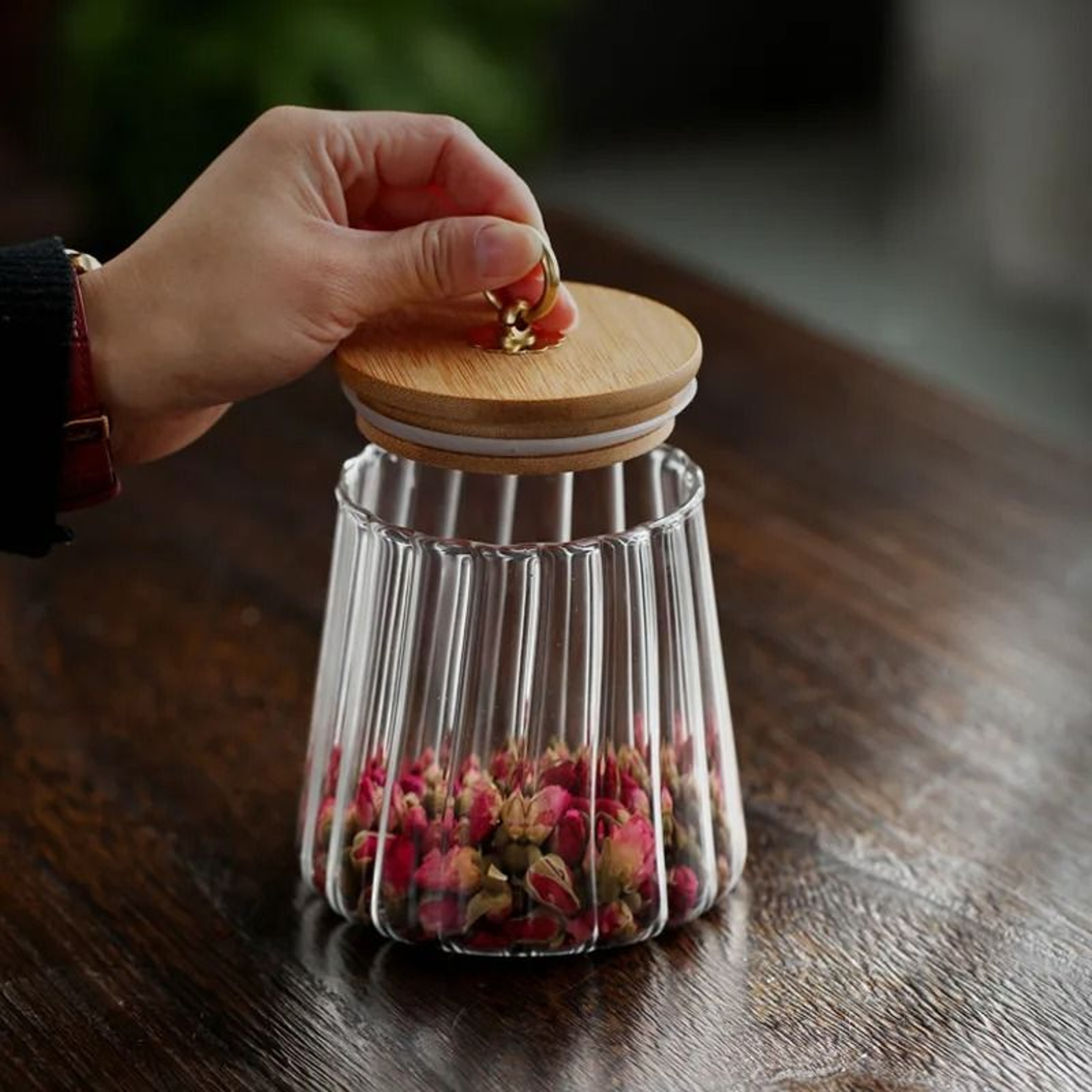 Airtight Glass Storage Jar With Wooden Lid For Coffee Beans Tea Sugar Grains And Snacks 2