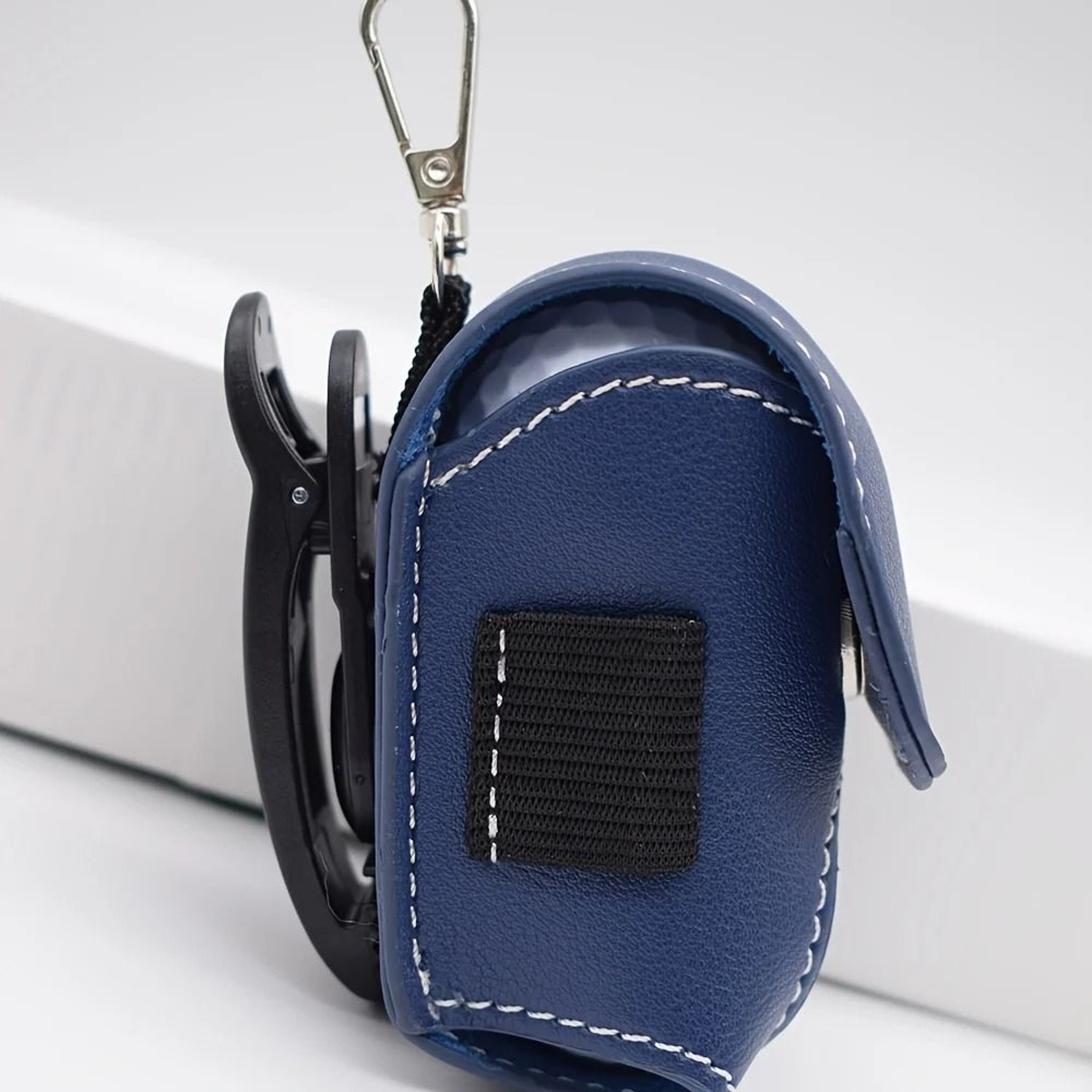 Portable Mini Golf Ball Storage Bag With Hook 7