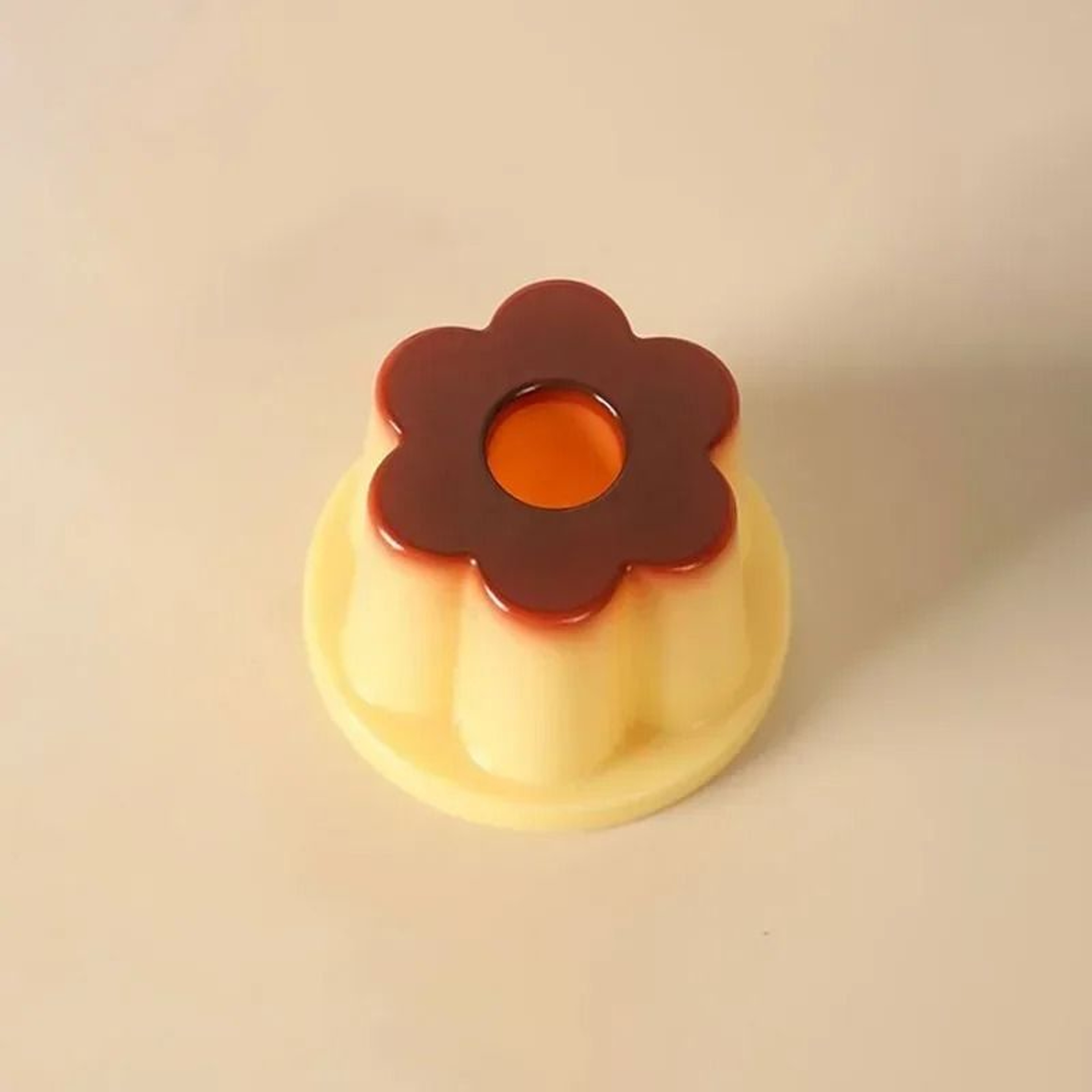 Cute Pudding Pen Holder Desktop Pencil Organizer 1