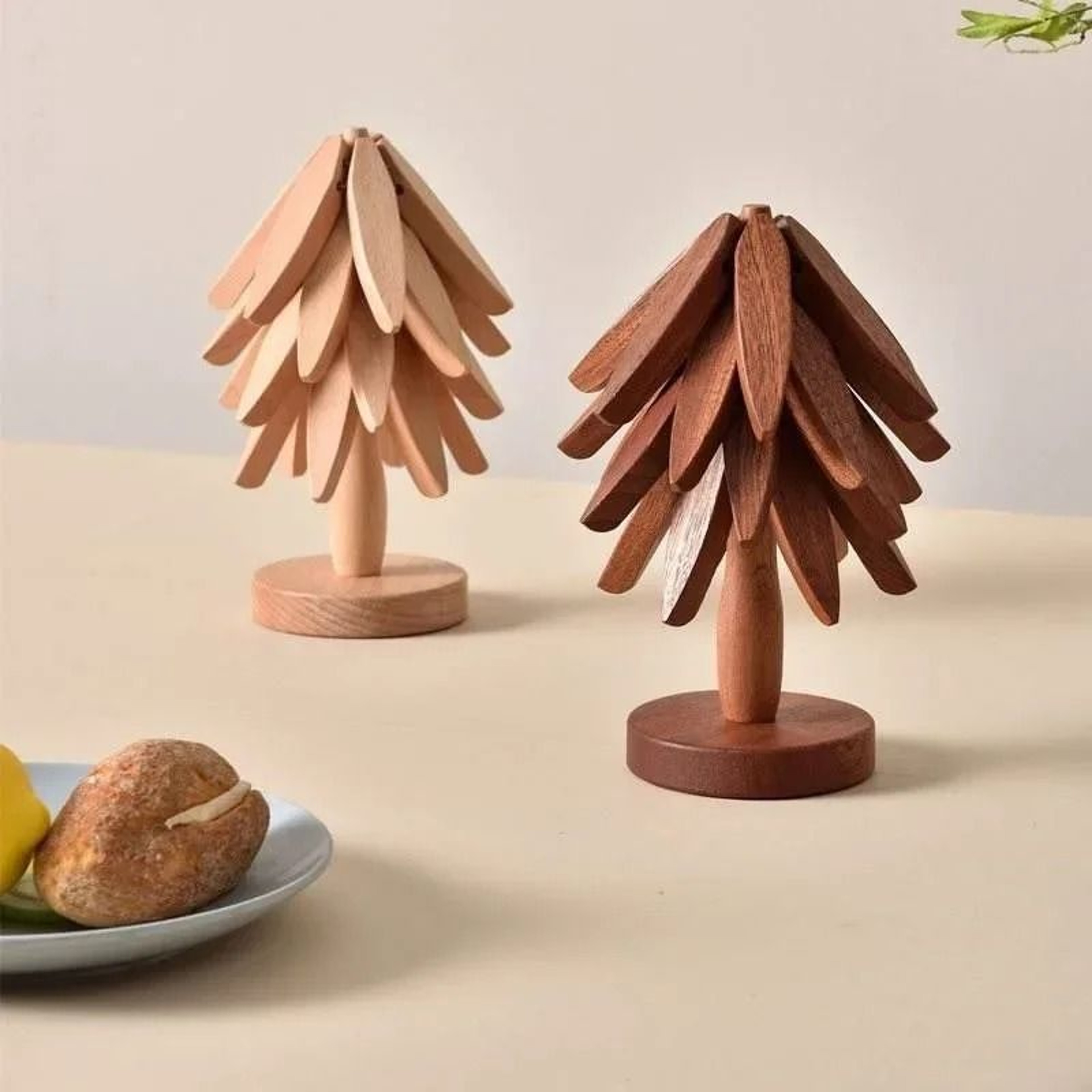 Natural Bamboo Tree Coaster Set Heat Resistant Trivets With Stand 2