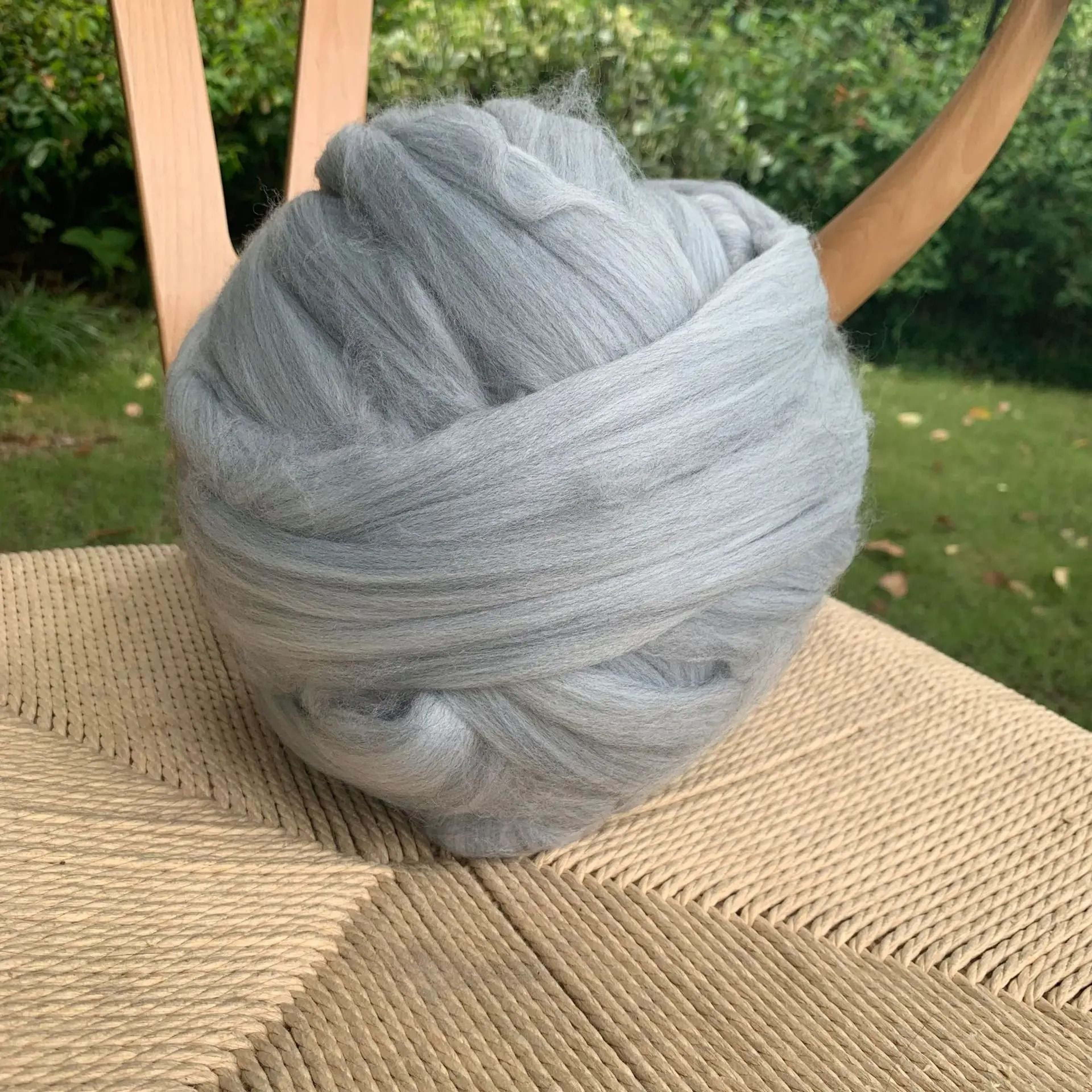 Super Chunky Roving Yarn For Arm Knitting Blankets Rugs Hats And DIY Crafts 6