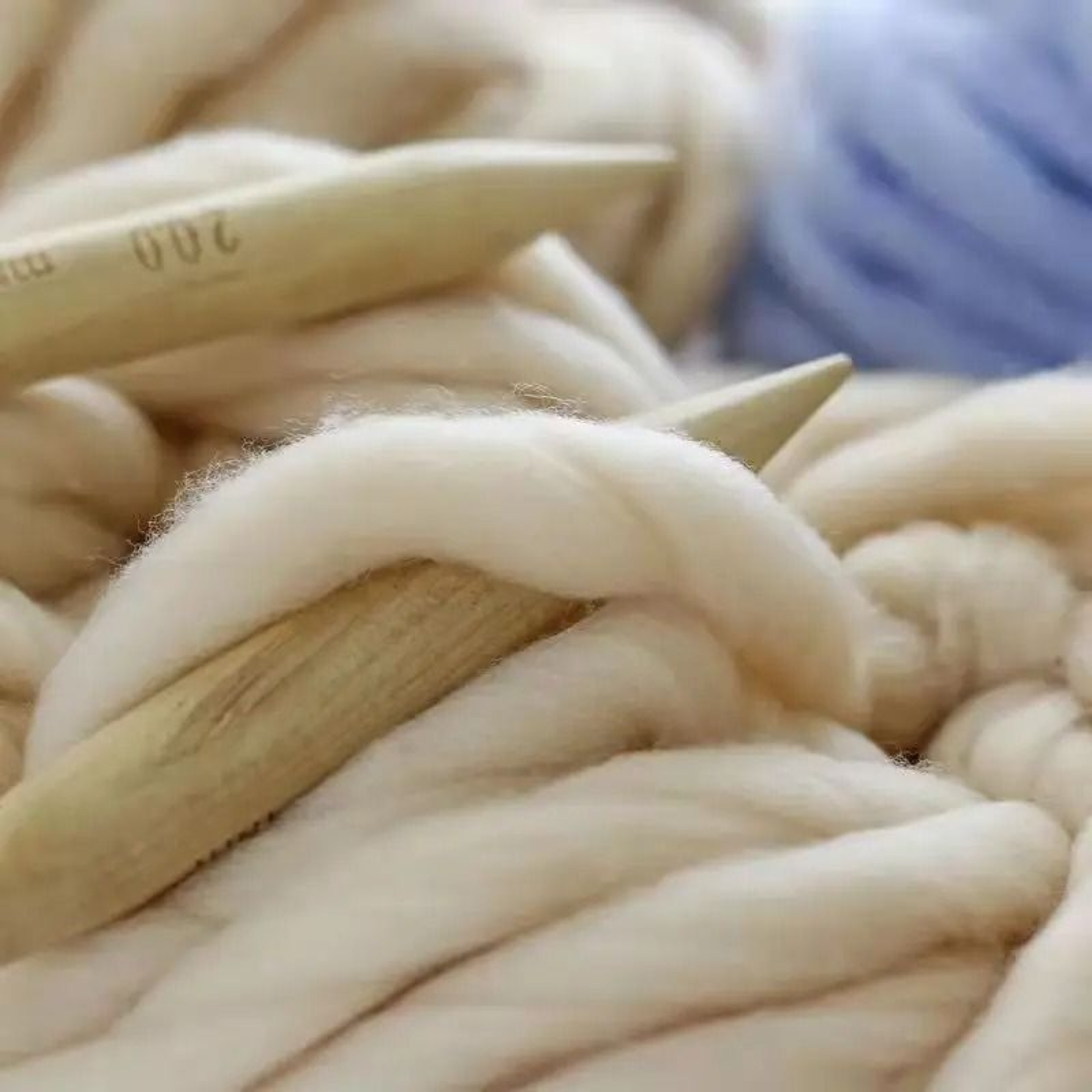 Natural Merino Wool Chunky Yarn For Knitting Crochet Blankets Hats Scarves And DIY Crafts 1