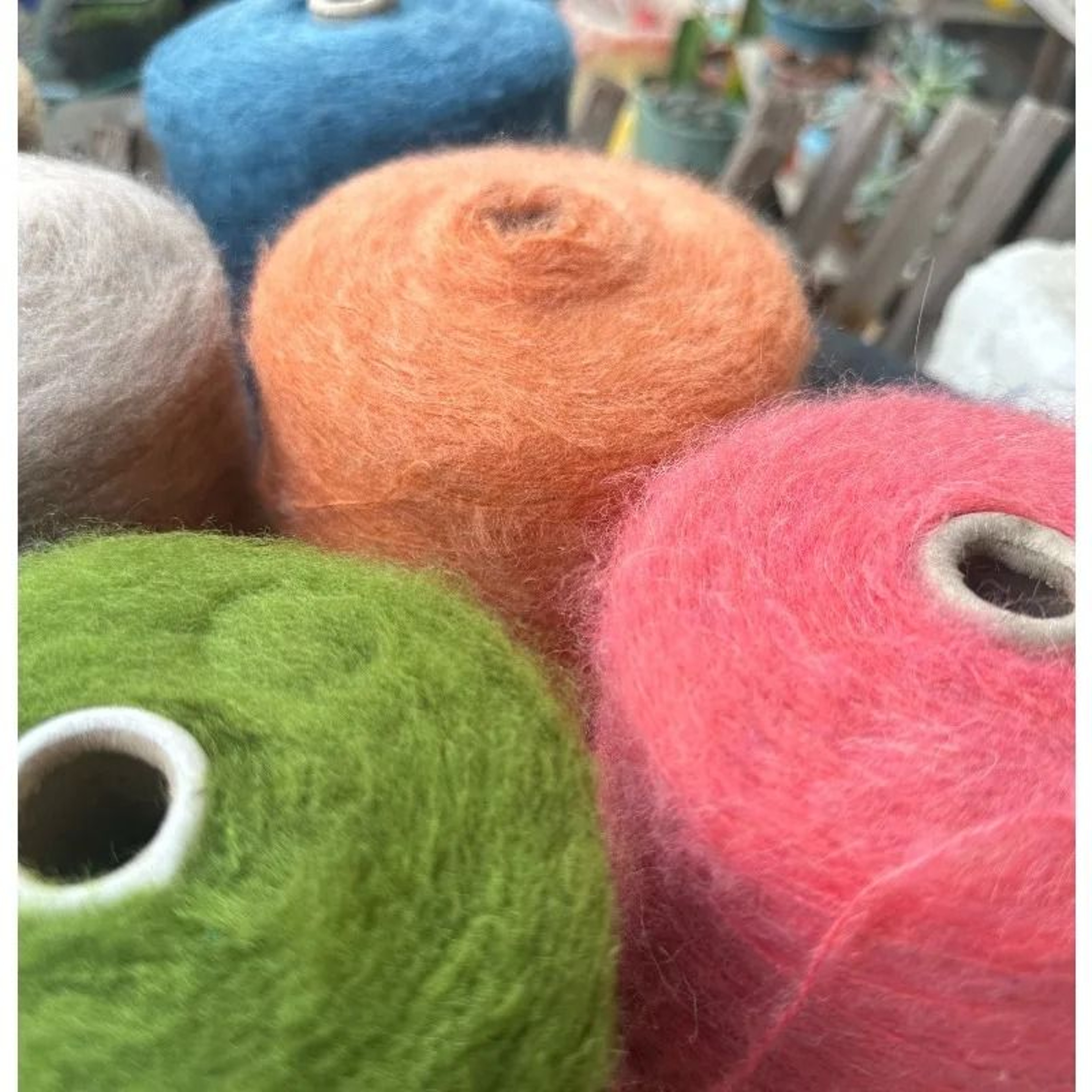 Medium Chunky Mohair Yarn For Knitting Crochet Sweaters Hats Scarves And DIY Crafts 1