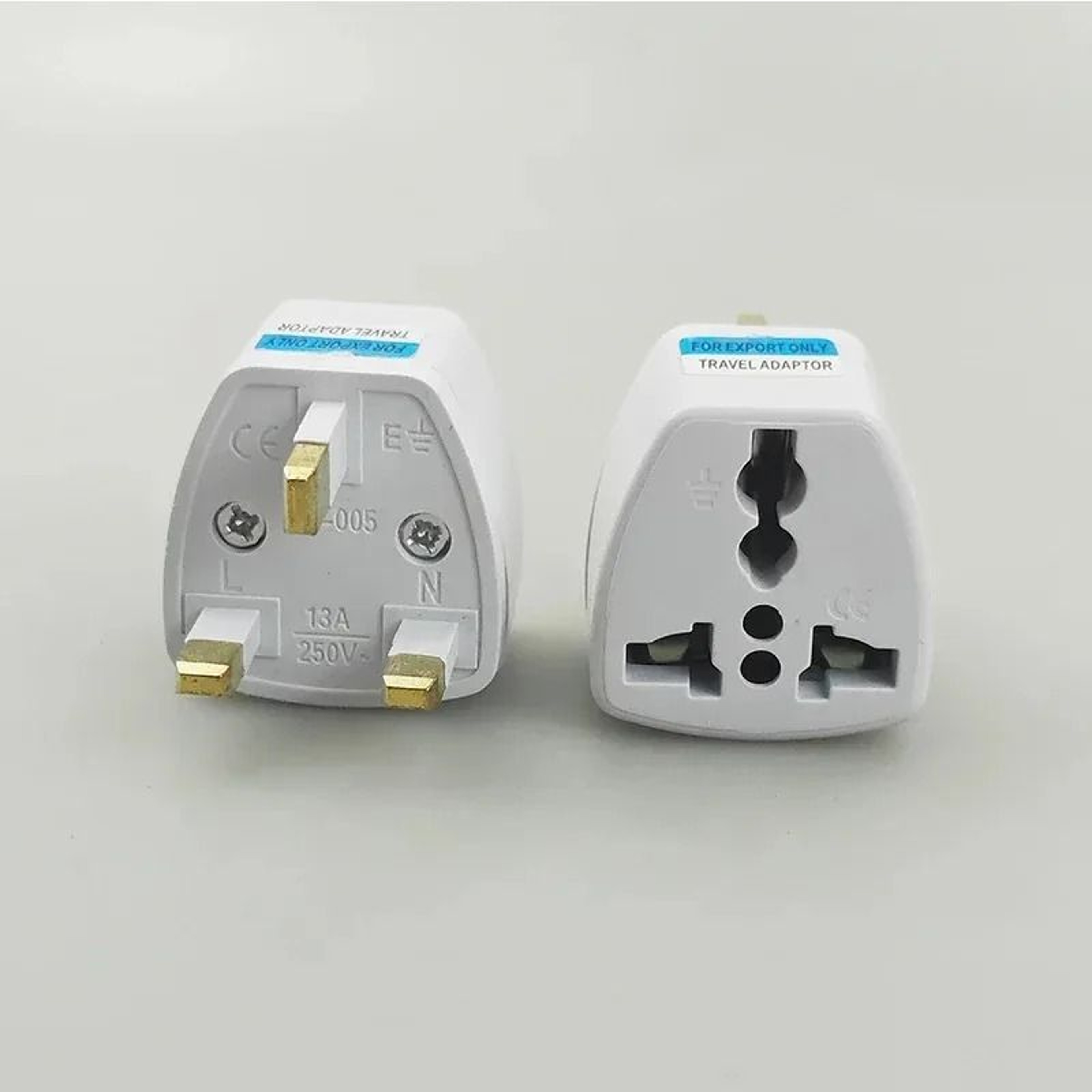 Universal Type G International Travel Plug Adapter 3