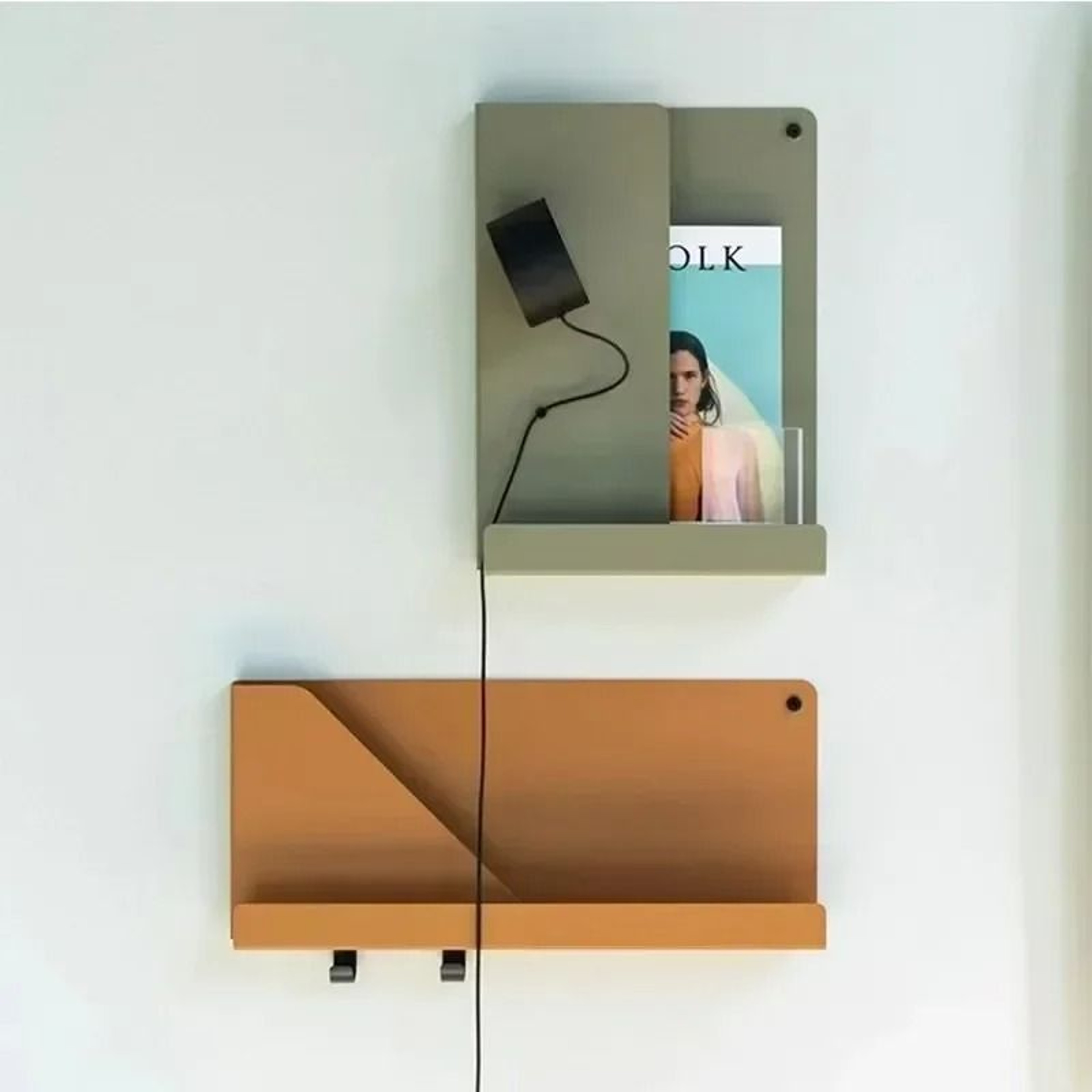 Magnetic Orbit LED Wall Lamp 2