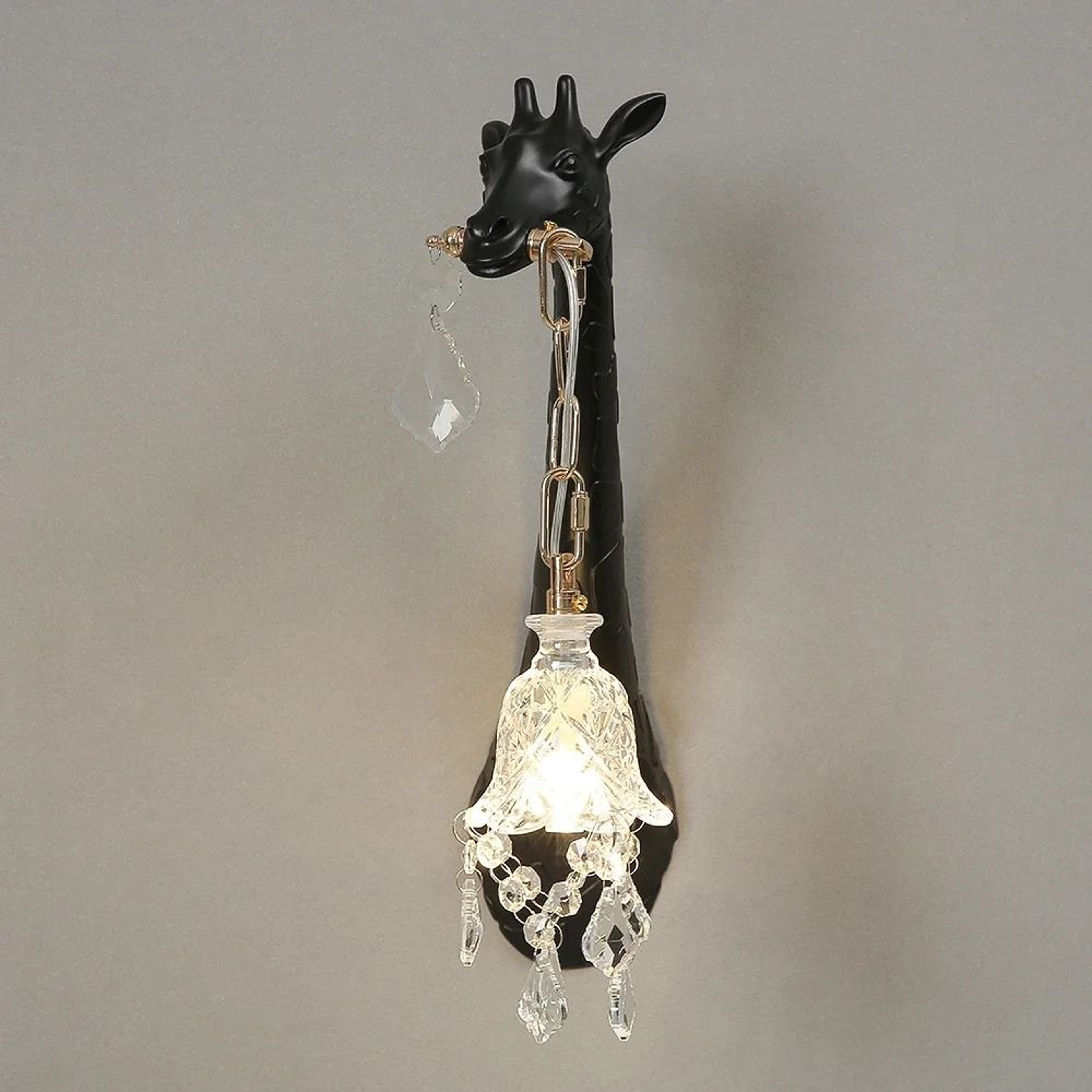 Golden Giraffe Resin Wall Sconce 13