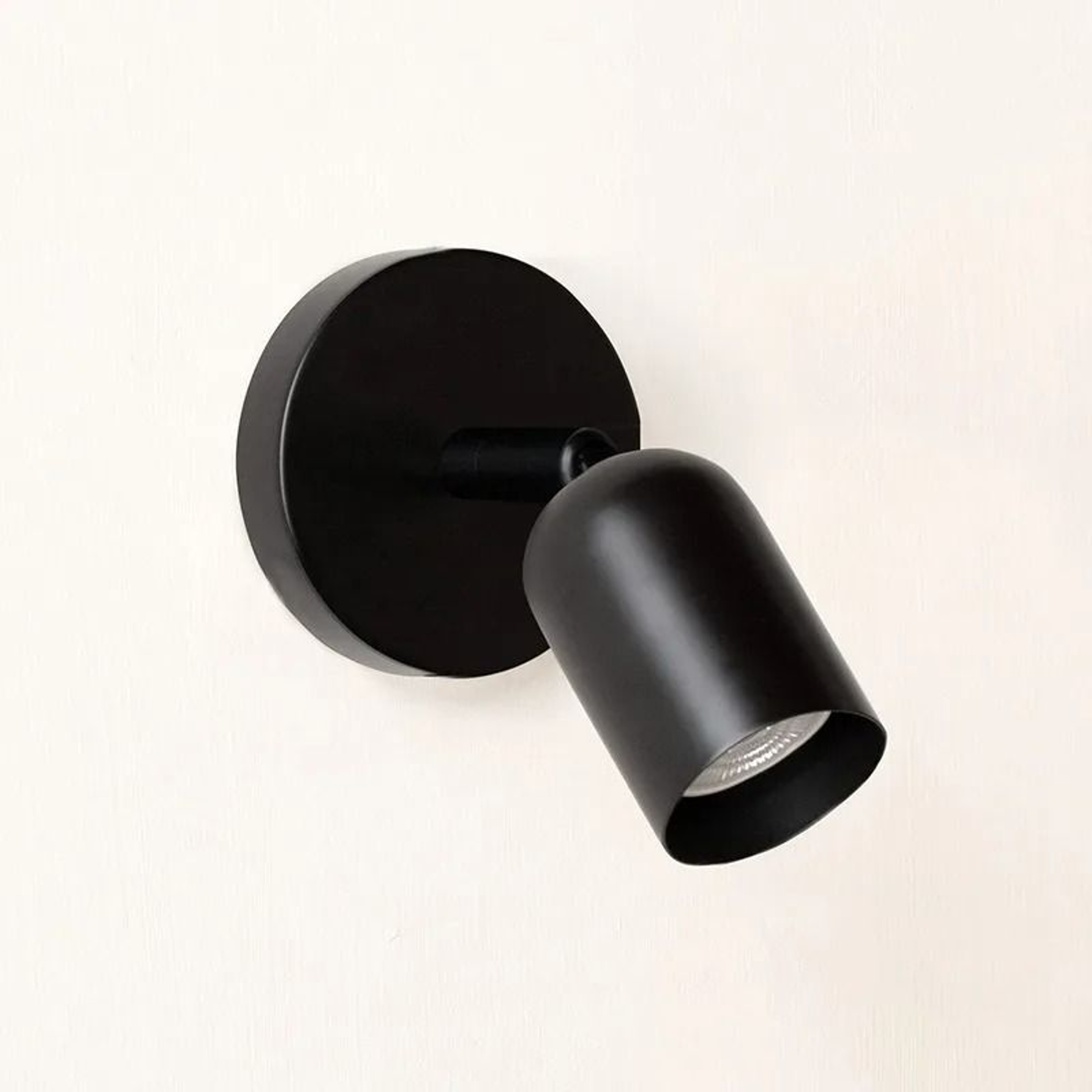 Macaron Muse Nordic Wall Lamp 10