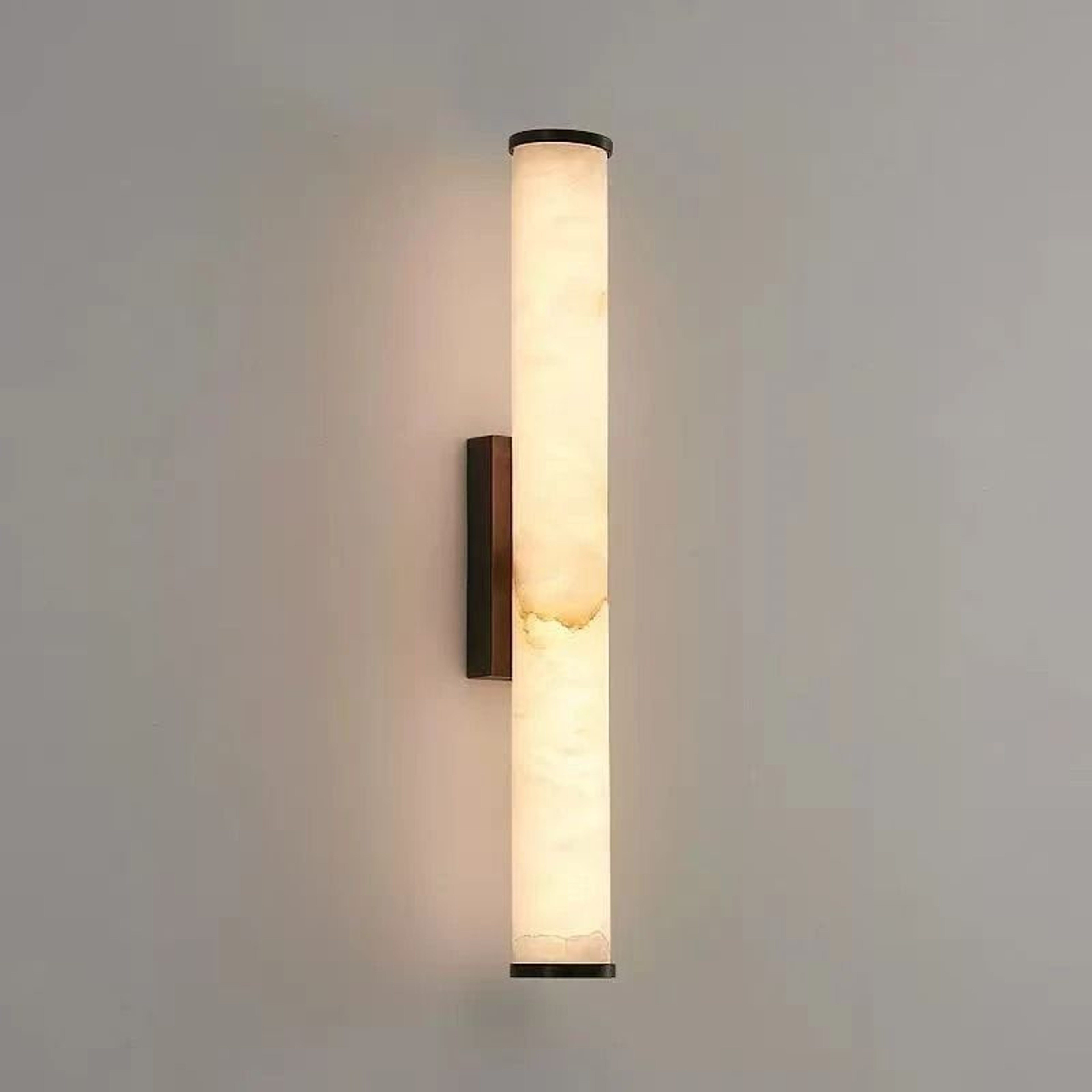 Stonique Luxury Sculpted Wall Lamp 0