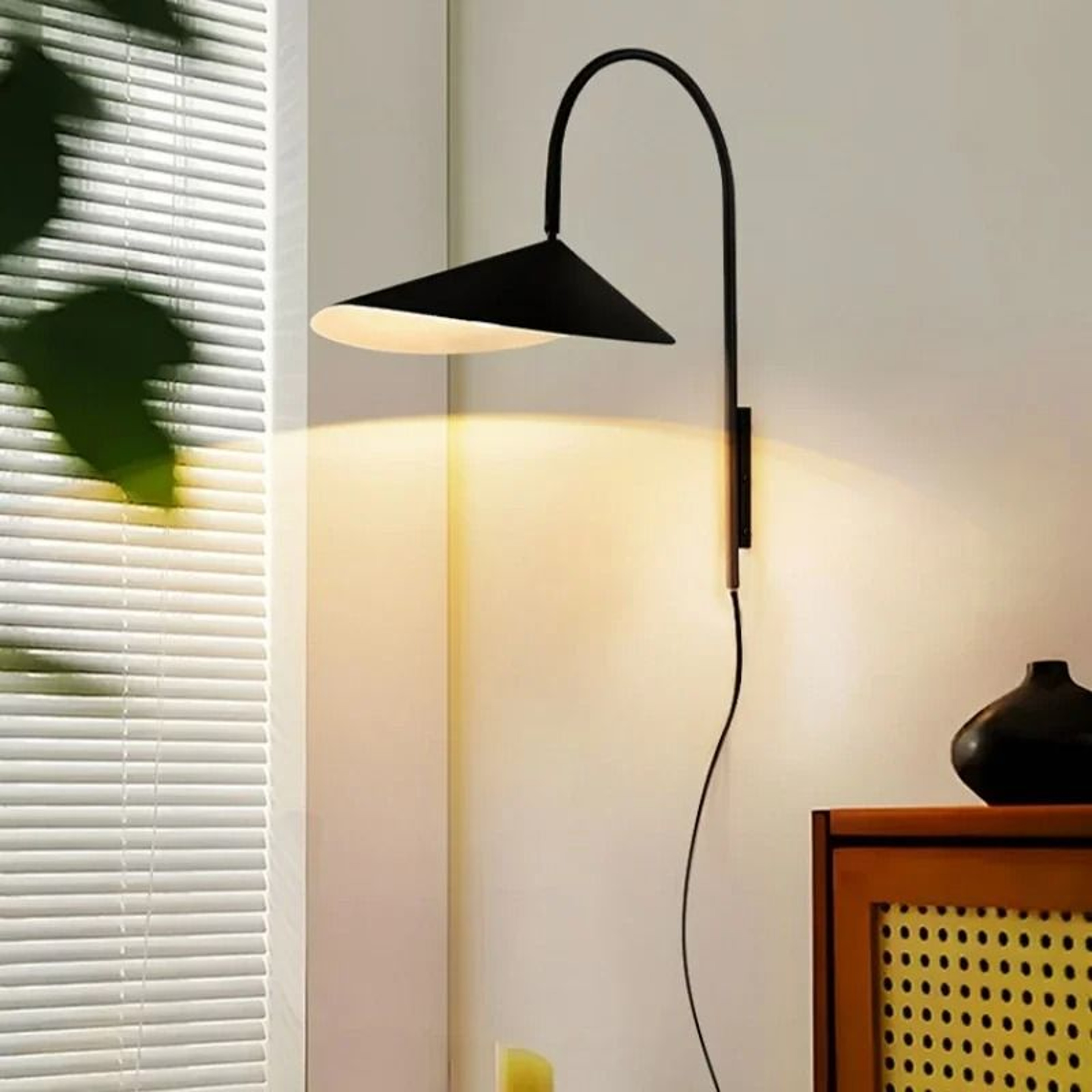 Danish Swivel Leaf Wall Sconce 0