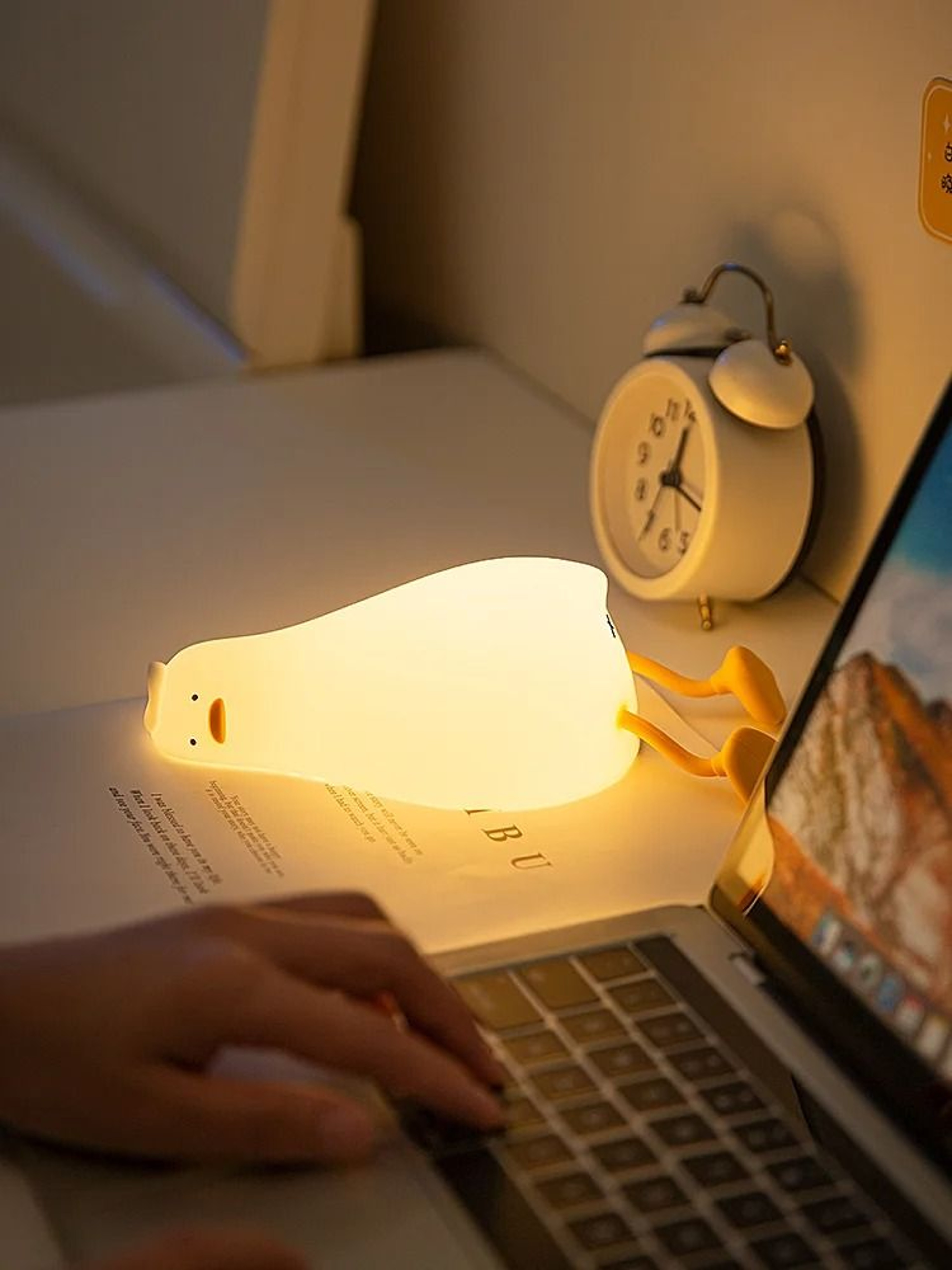 Sleepy Duck Silicone Night Light 5