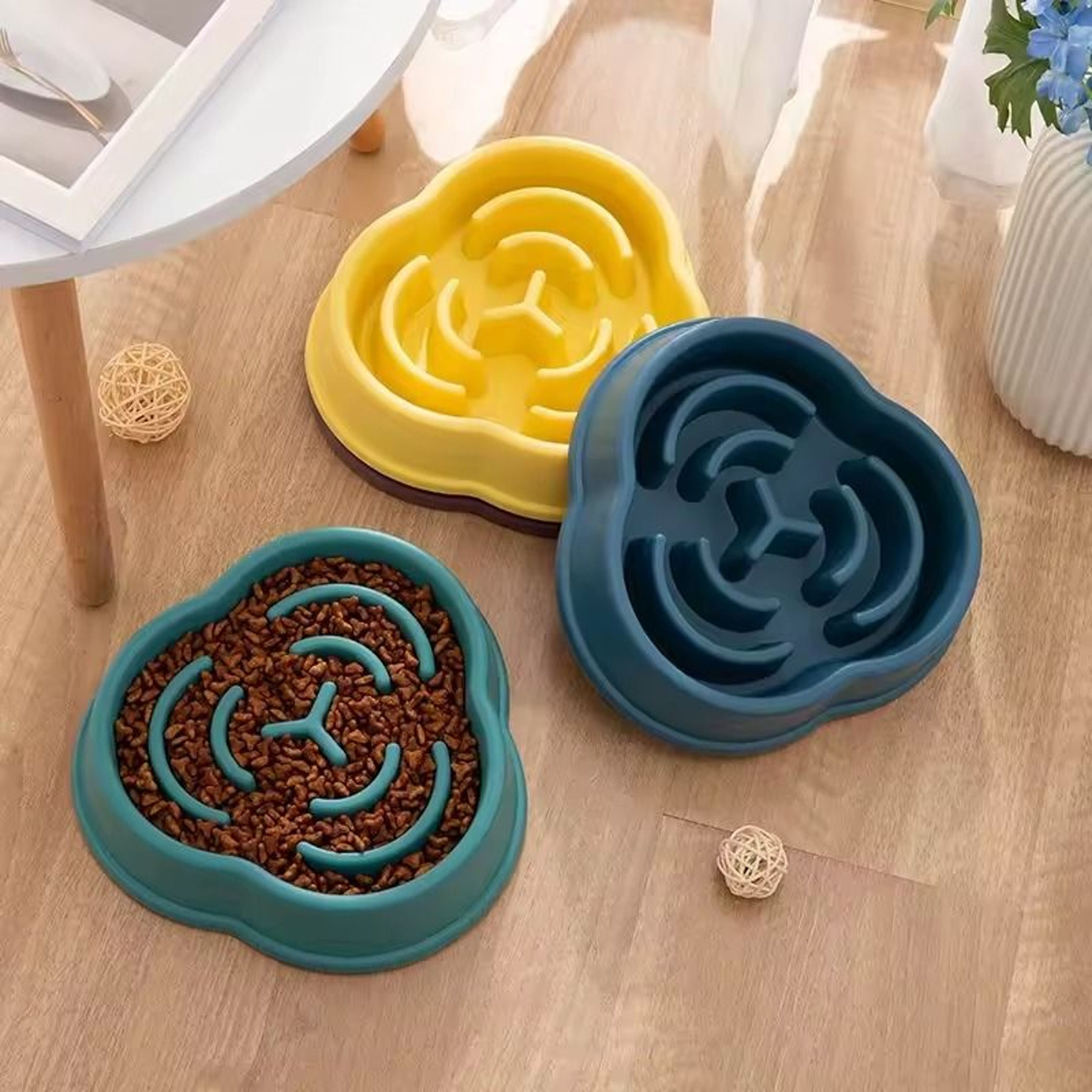 Pet Slow Food Bowl Anti Choking Feeding Bowl For Dogs And Cats 5