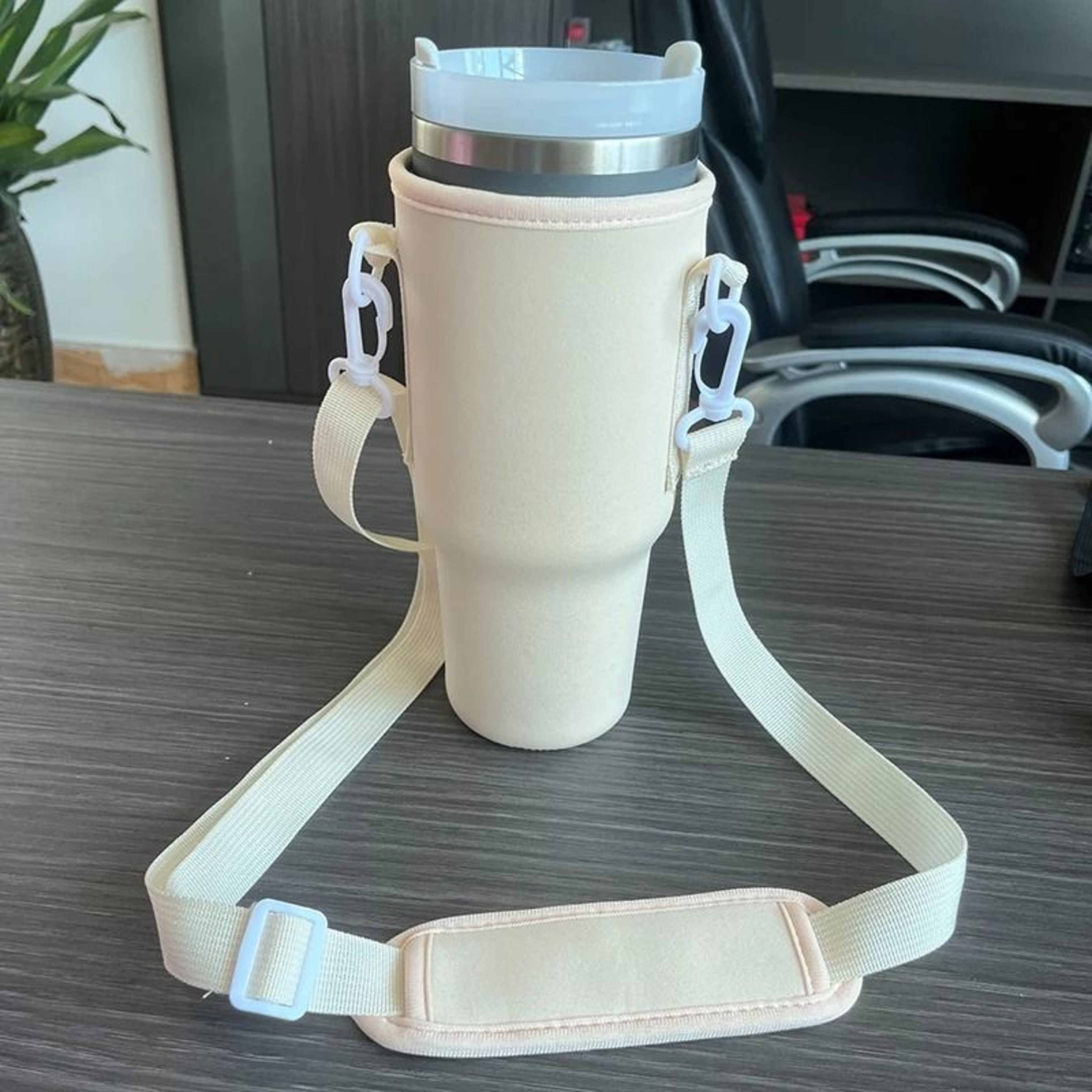 Water Bottle Carrier Bag For 40oz Tumbler With Adjustable Strap 3