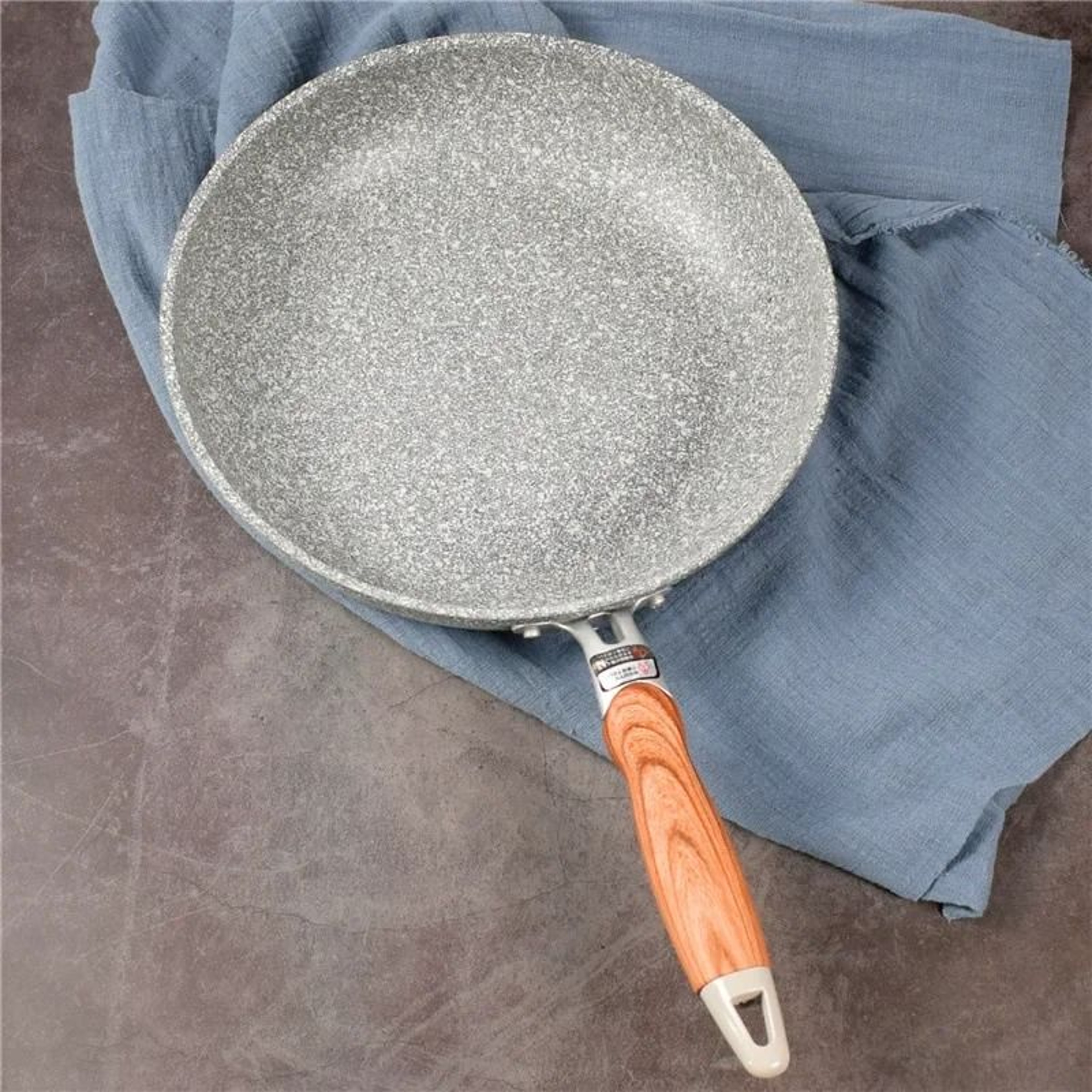 Non Stick Frying Pan Skillet And Wok For Gas And Induction Cooking 1