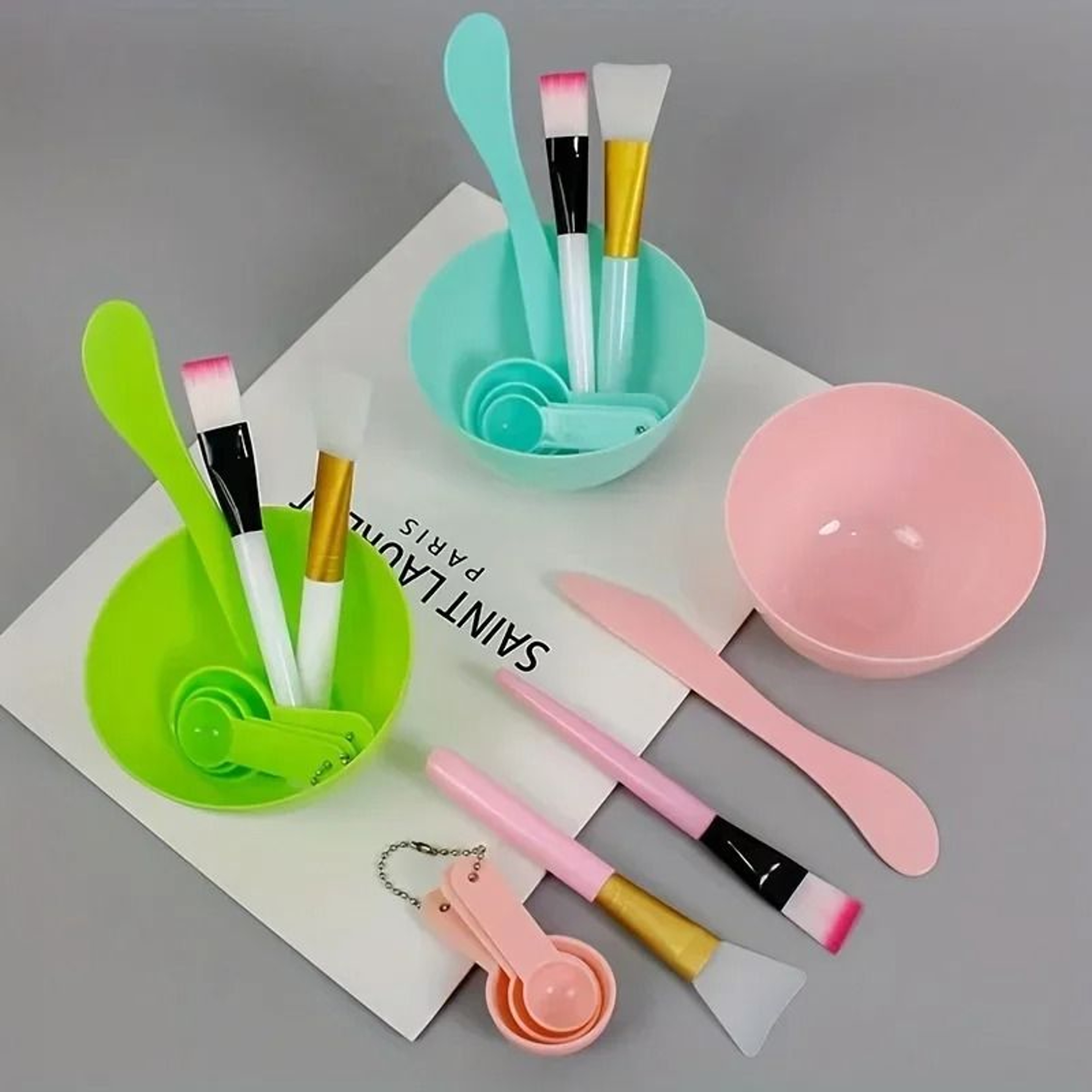 7 In 1 DIY Face Mask Mixing Bowl Set With Silicone Brushes And Spatula 1