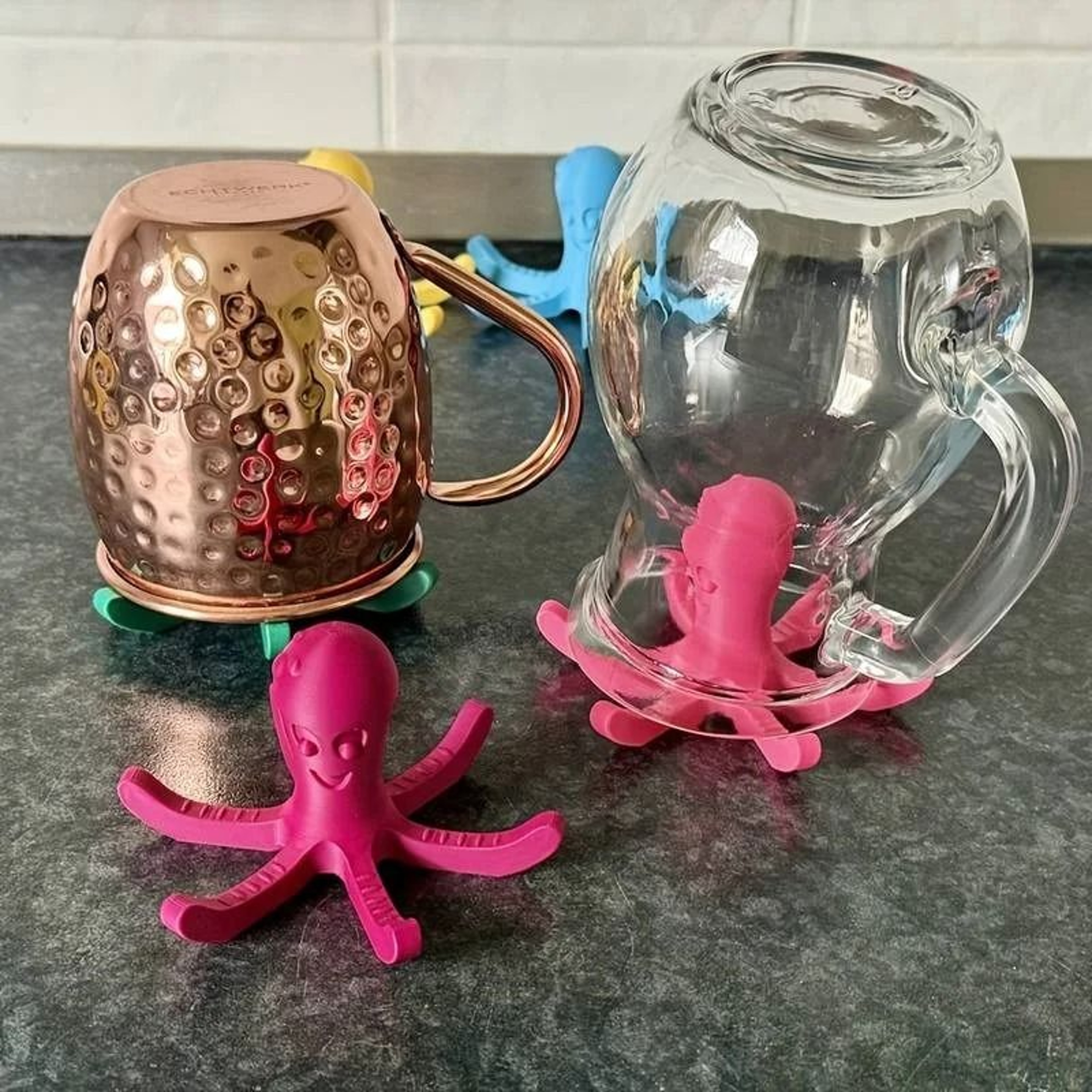 OctopusShaped Water Bottle Drying Rack 3