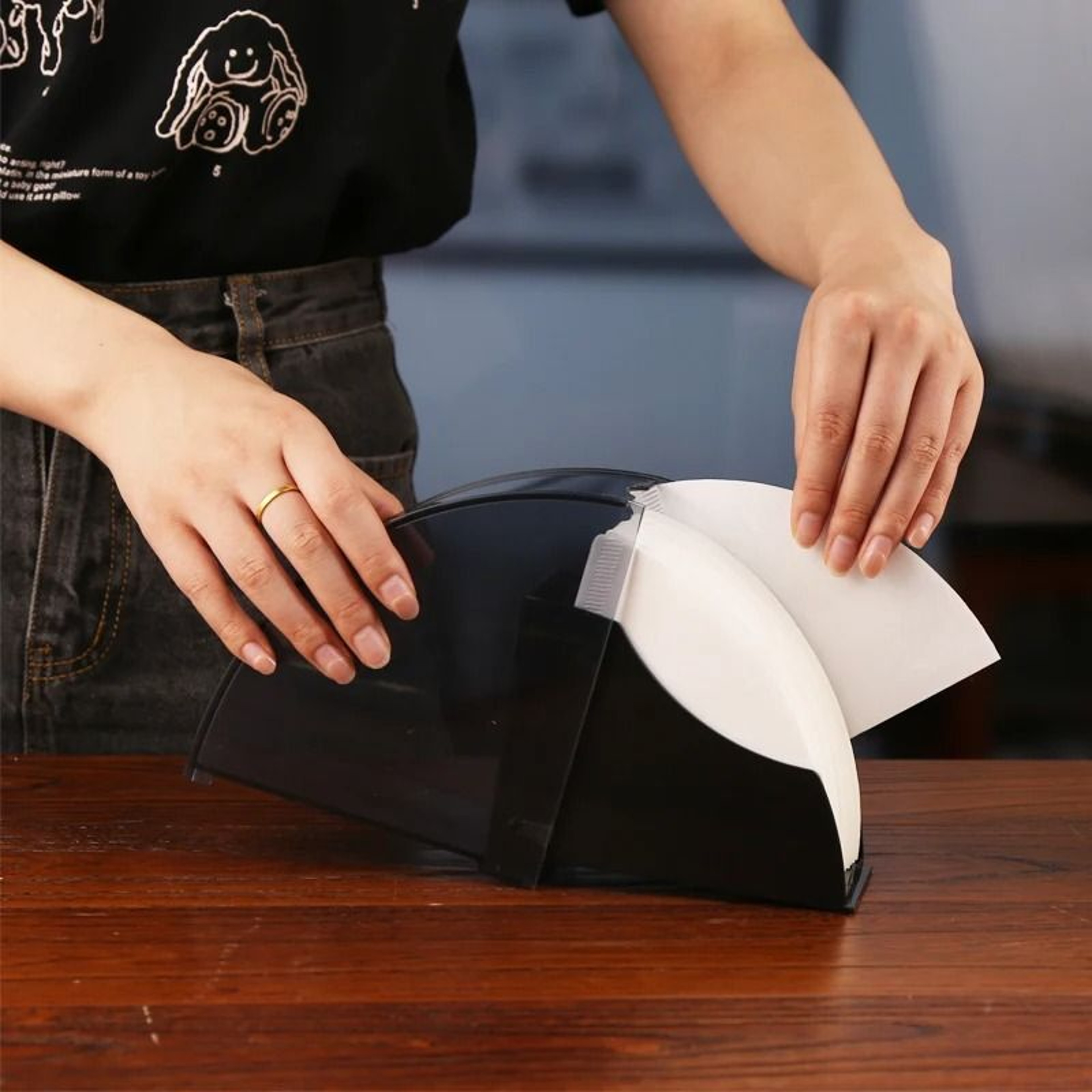 Dustproof Coffee Filter Paper Box  Professional VShape And FanShaped Storage Holder 2